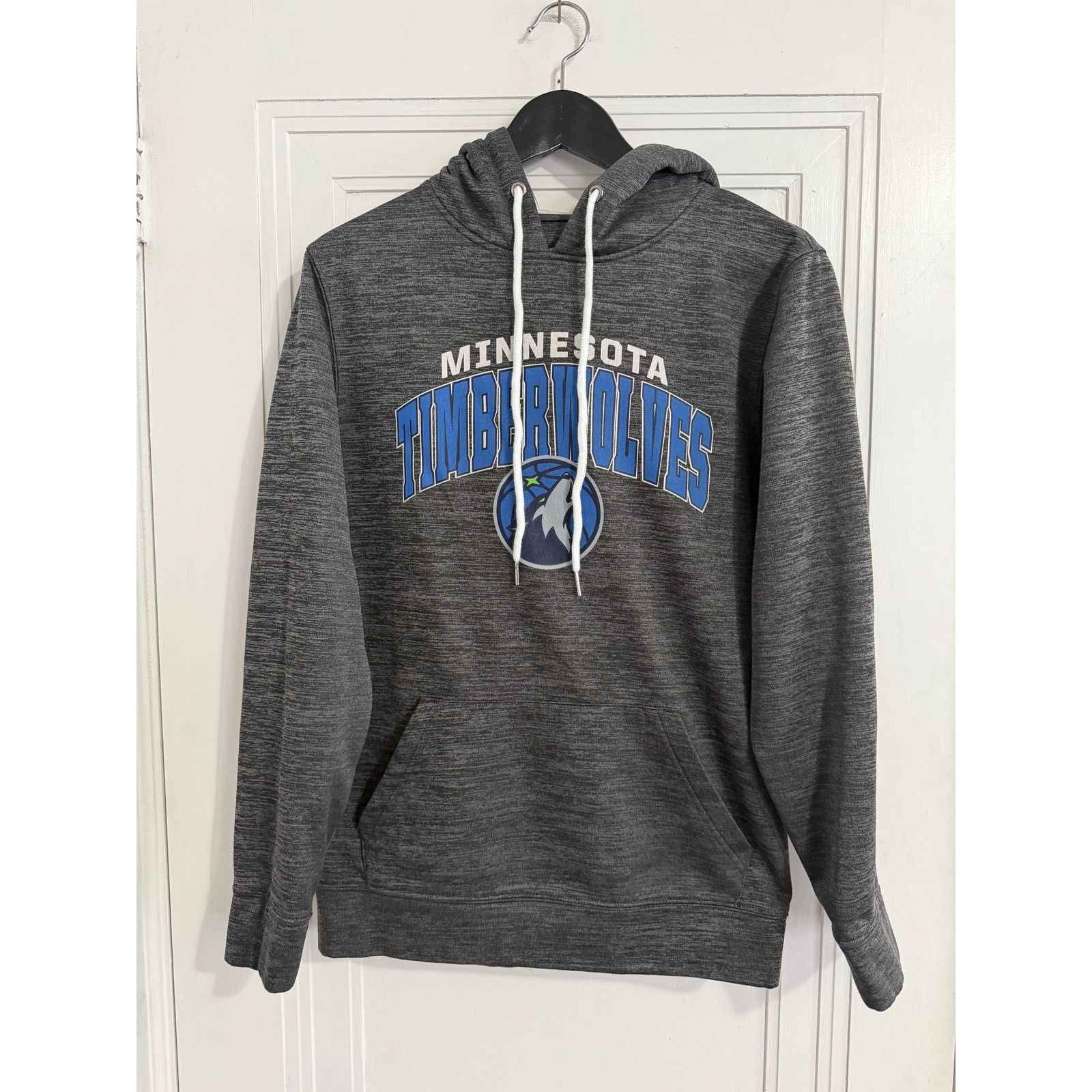 NBA Minnesota Timberwolves Hoodie Sweatshirt Men's Size Small Size US S / EU 44-46 / 1 - 2 Thumbnail