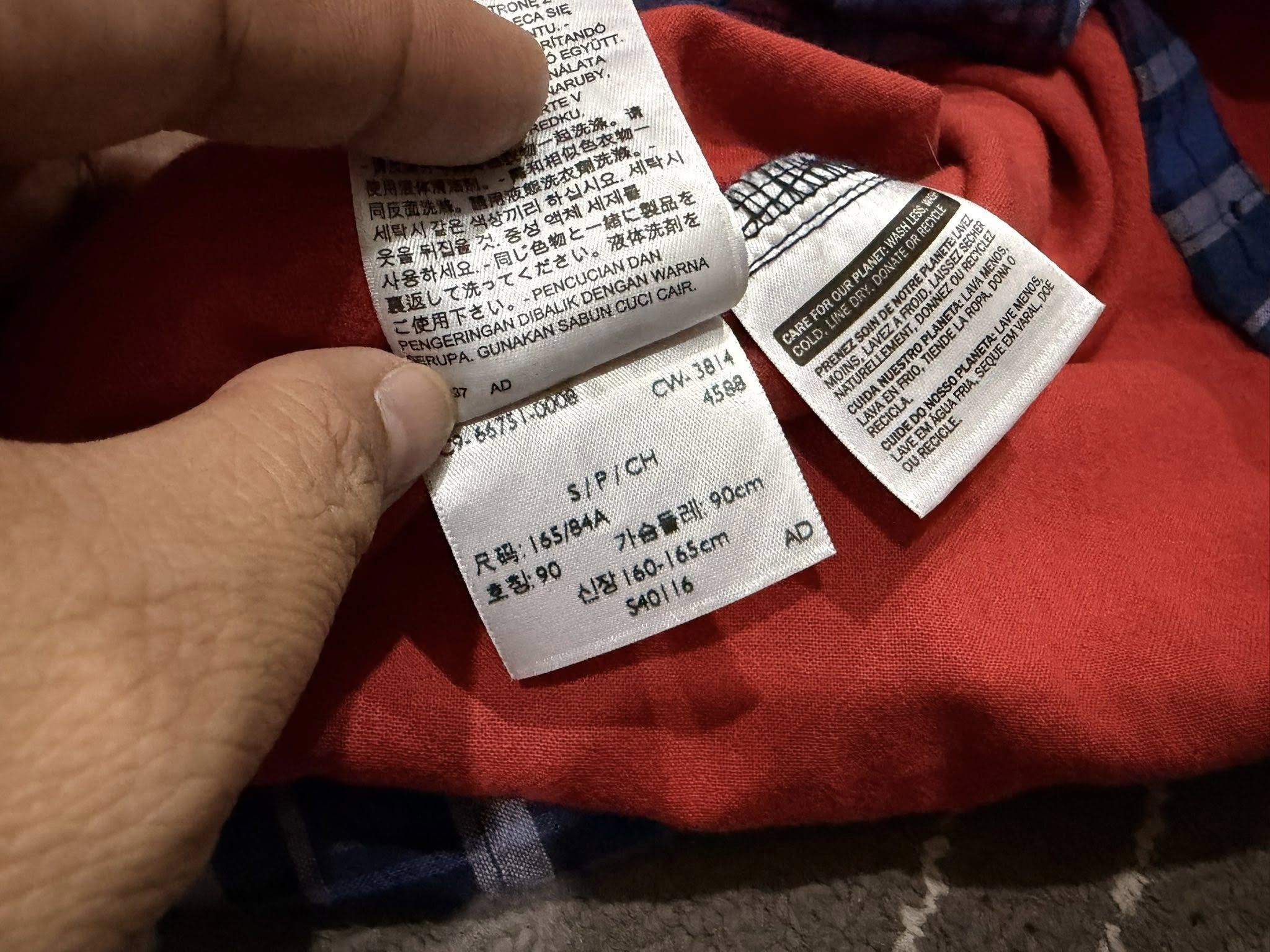 Levi's LEVI STRAUSS modern fit LS button up XS 2211 Size US XS / EU 42 / 0 - 6 Thumbnail