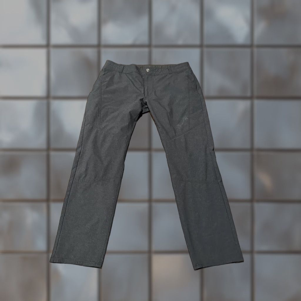 Vintage KUHL Men's 38x30 Deceptr Pants Gray Blue Size US 38 / EU 54 - 1 Thumbnail
