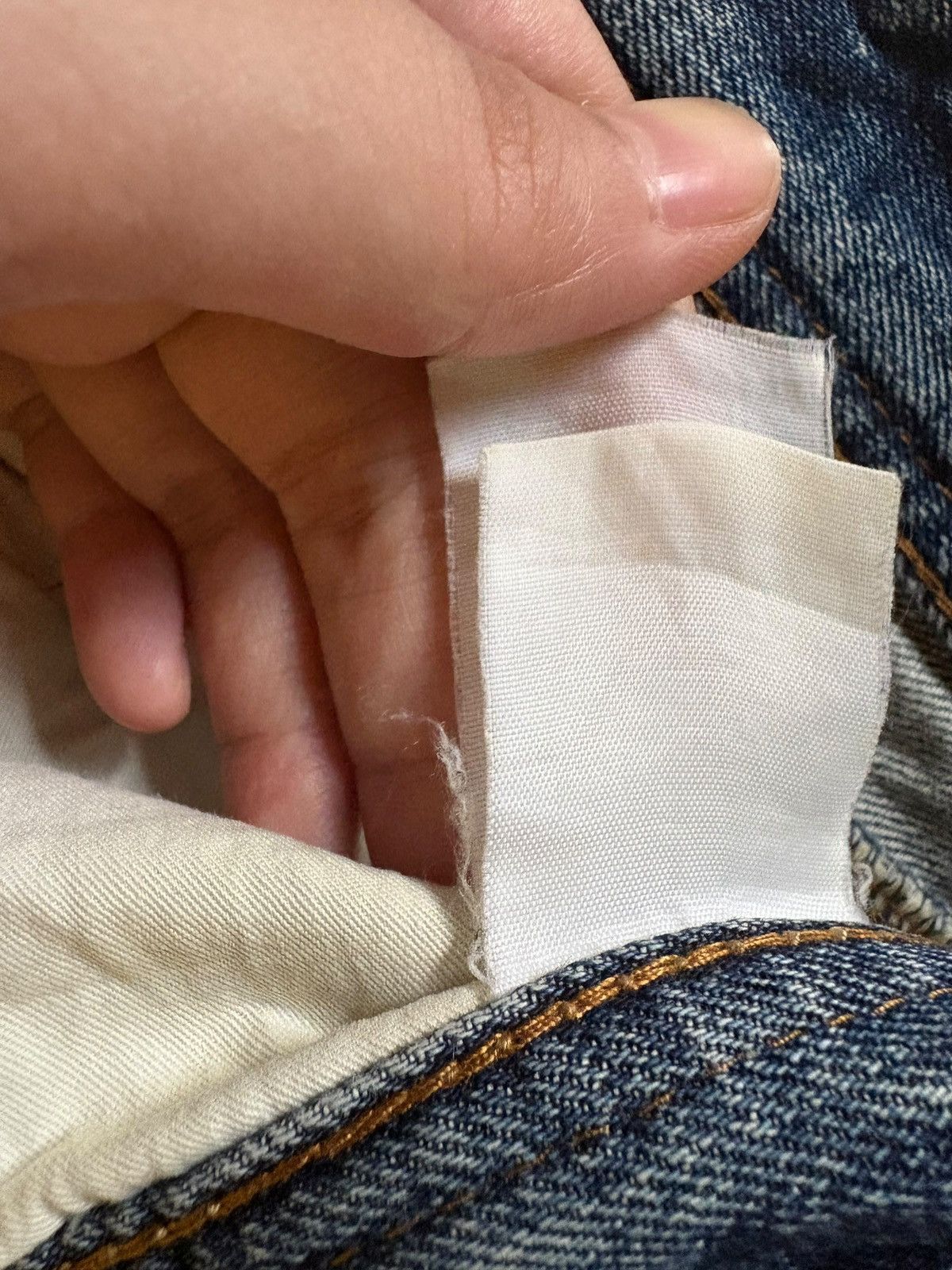 Japanese Brand Vintage Japanese Brand Faded Wash Distressed Baggy Jeans Size US 35 - 10 Thumbnail