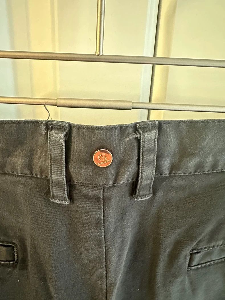 Givenchy Givenchy SizeM Nine-Quarter Pants Size US 27 - 3 Thumbnail