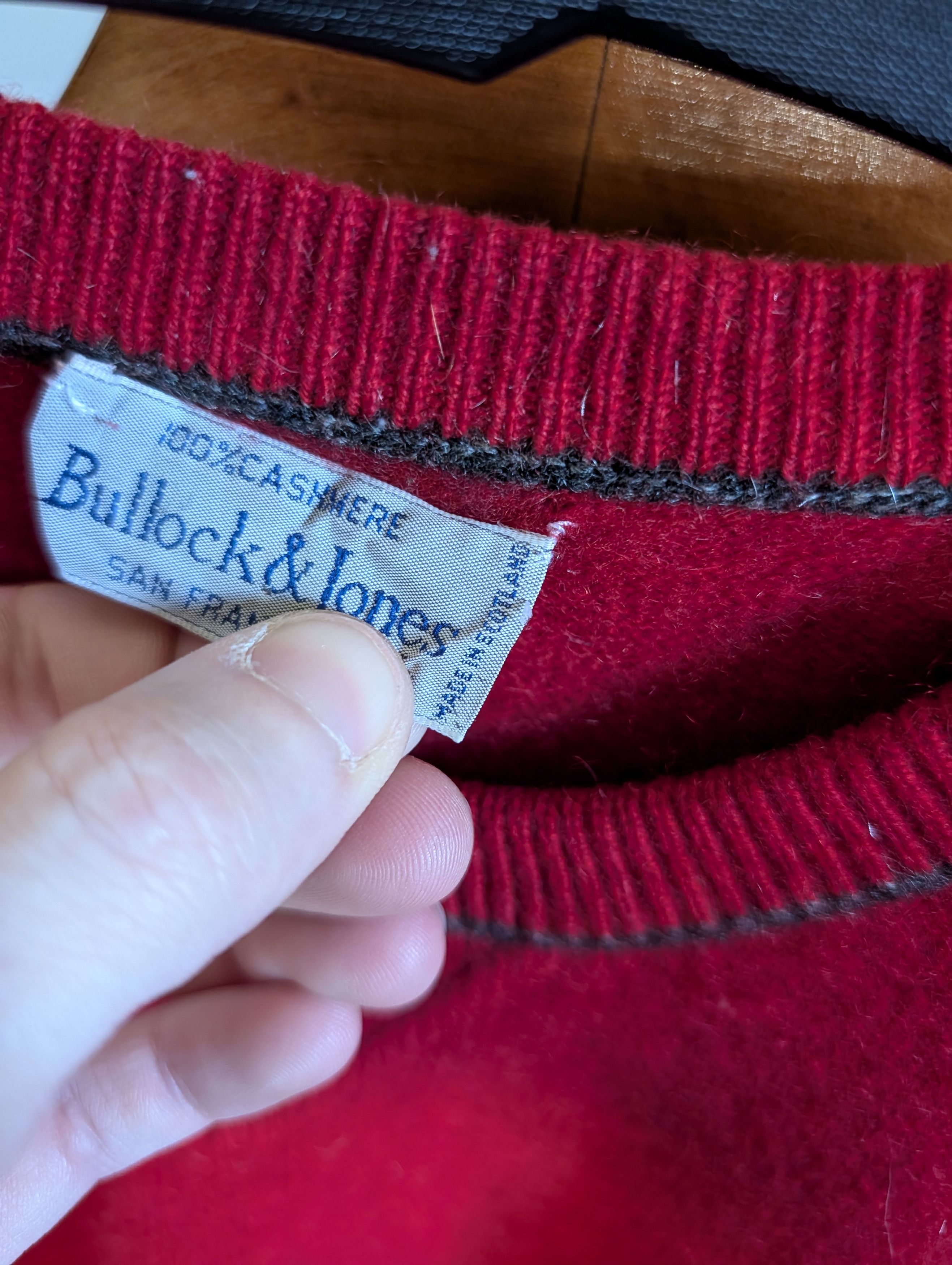 Bullock & Jones VTG Pure Cashmere Red Made in Scotland Knit Sweater Size US L / EU 52-54 / 3 - 10 Thumbnail