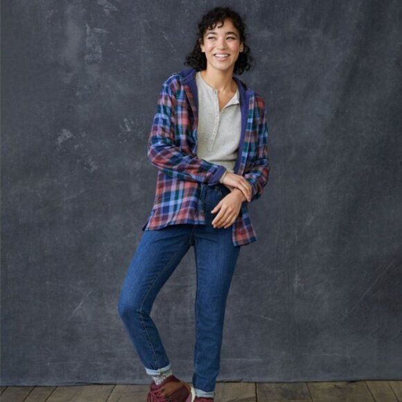 L.L. Bean Womens Plaid Flannel Hooded Button-Up Shirt Jacket W/ Pocket Size M / US 6-8 / IT 42-44 - 1 Thumbnail