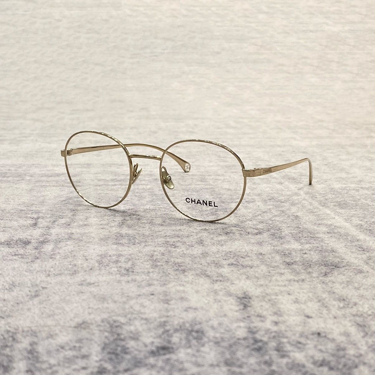 Chanel CHANEL 0CH2209 C395 GOLD Size ONE SIZE - 1 Thumbnail