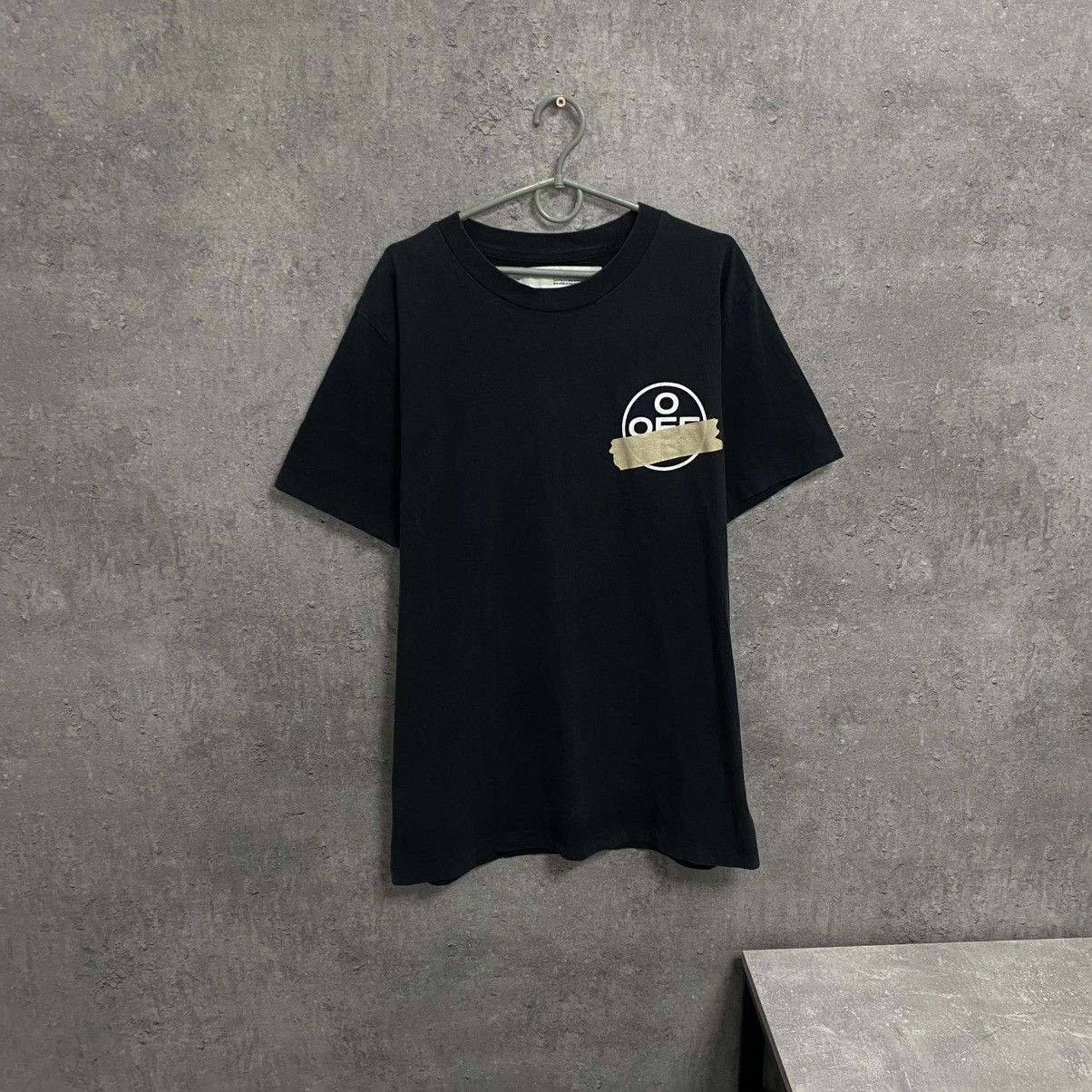 Off-White Off White T-Shirt Big Logo Size US M / EU 48-50 / 2 - 2 Thumbnail