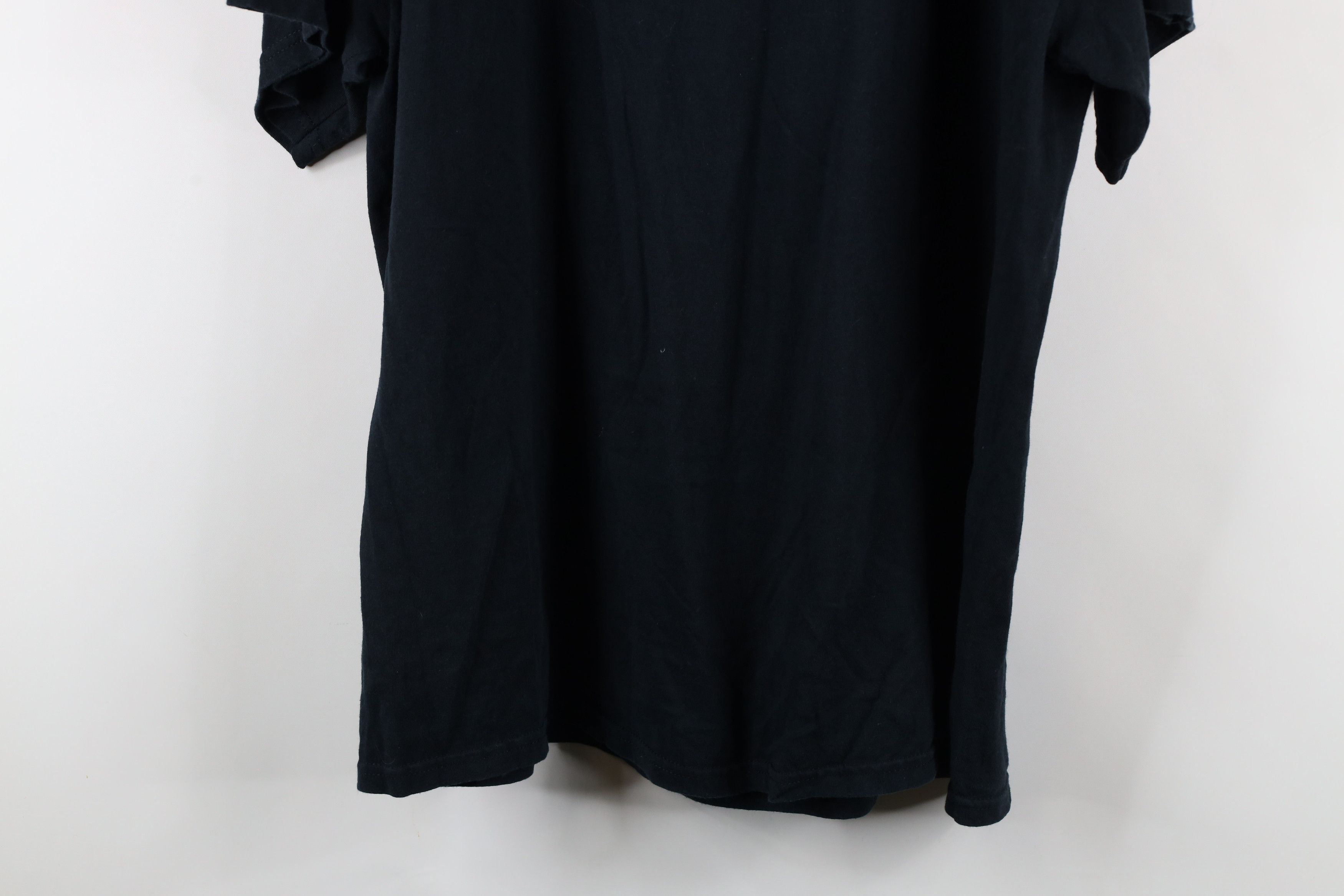 Vintage Vintage Streetwear Live On OnStar Car Short Sleeve T-Shirt Size US XL / EU 56 / 4 - 8 Thumbnail