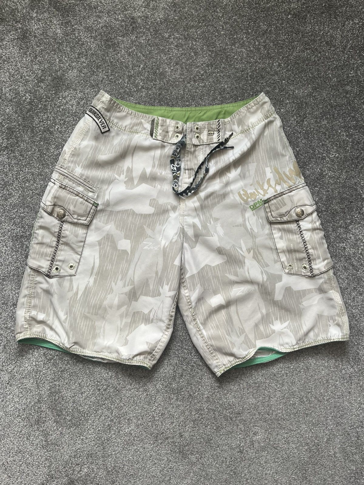 Futura × Quiksilver Futura x Quiksilver 2007 Pointman Shorts Size US 30 / EU 46 - 1 Thumbnail