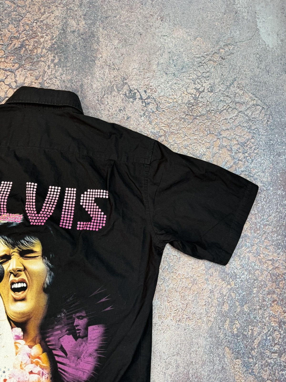 Band Tees Vintage Elvis Presley shirt big logo Big Hunk O'Love size M Size US M / EU 48-50 / 2 - 5 Thumbnail