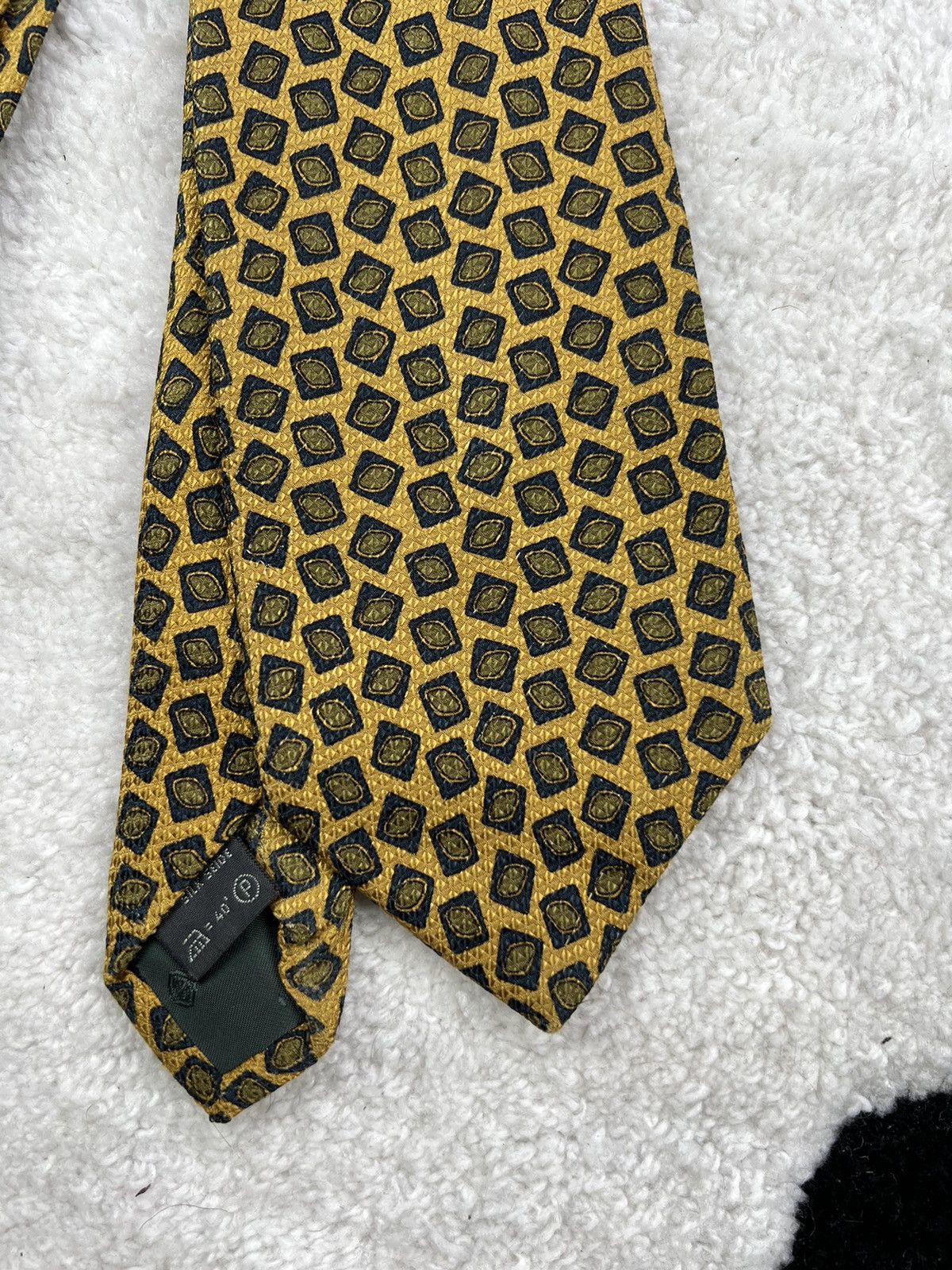 Ermenegildo Zegna Vintage Ermenegildo Zegna Silk Geometric Gold Luxury Tie Size ONE SIZE - 2 Thumbnail