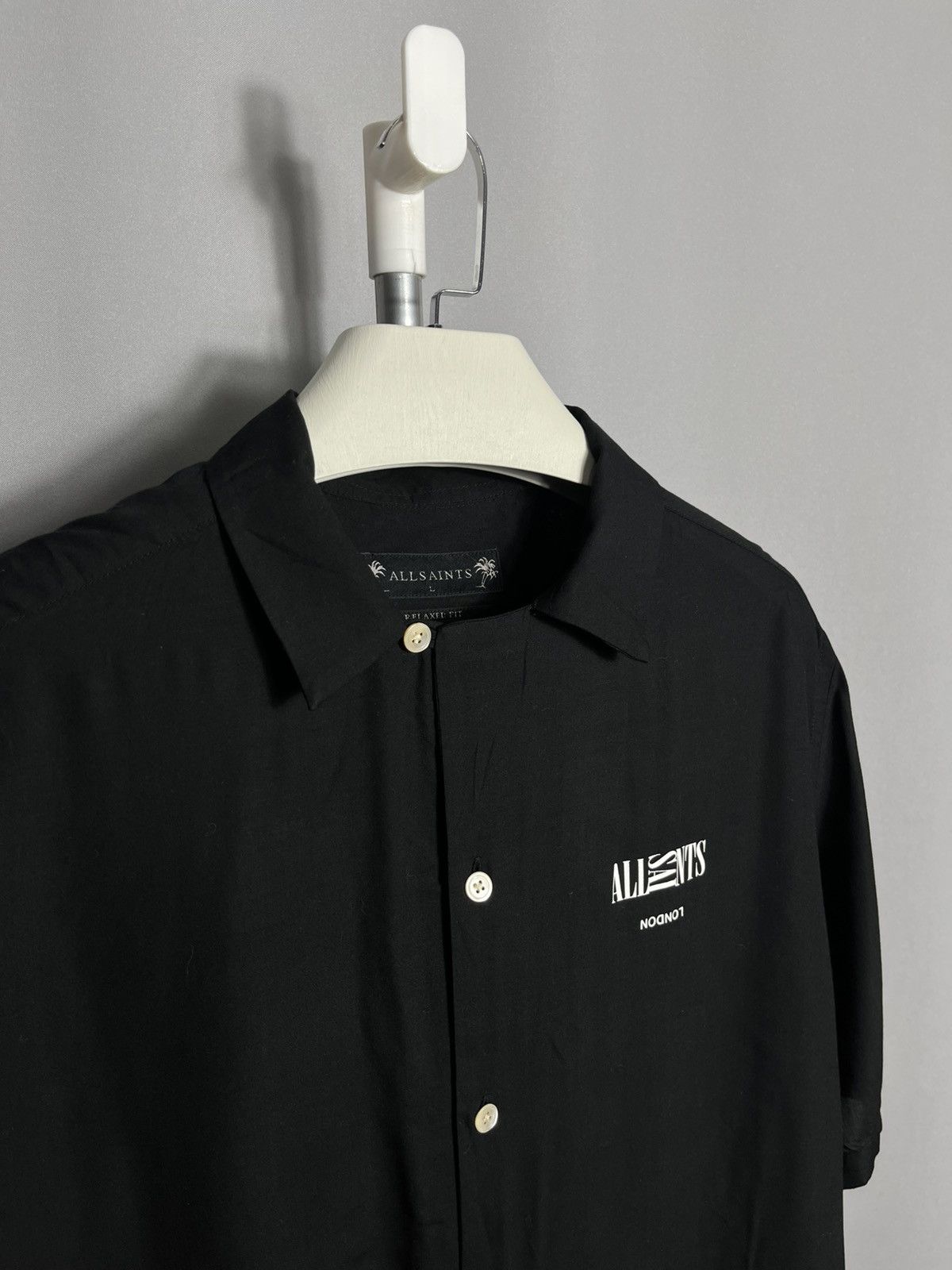 Allsaints Allsaints Burman Camp Shirt Mens Black Viscose Short Sleeve Size US L / EU 52-54 / 3 - 2 Thumbnail