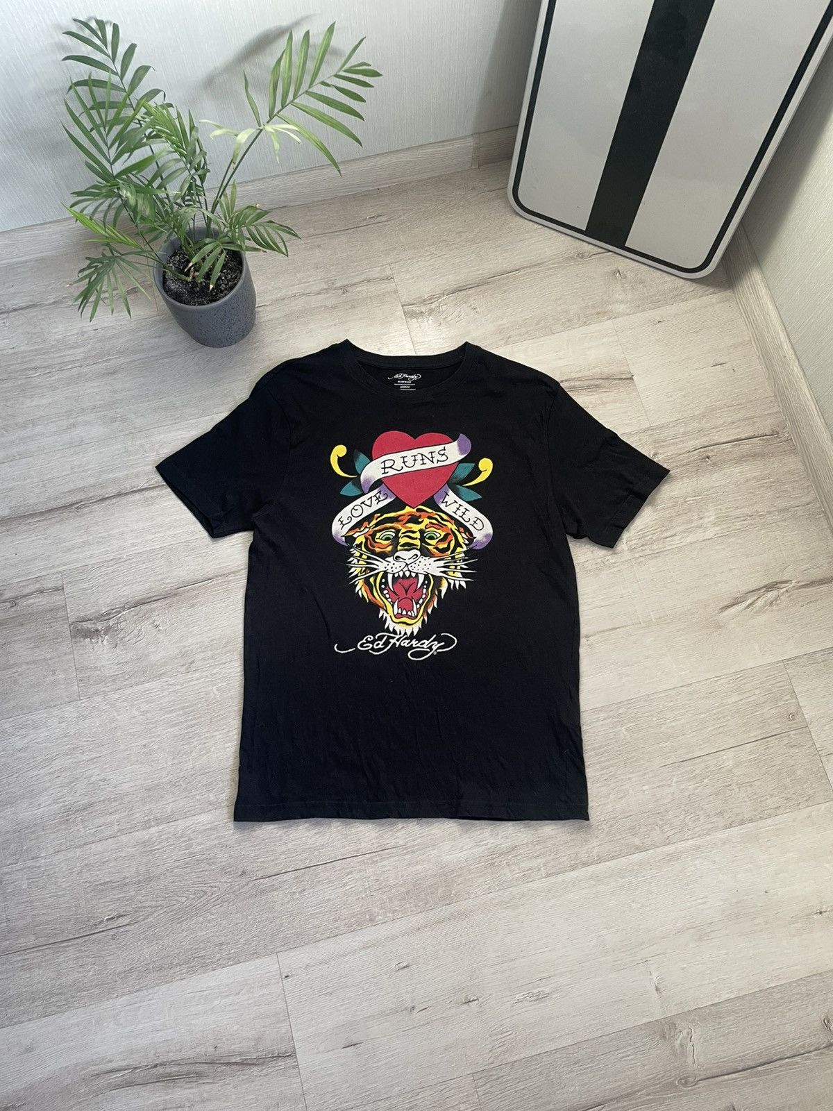 Christian Audigier Rare Ed Hardy Love Runs Wild Sleepwear Tattoo Tee Y2k Punk Size US M / EU 48-50 / 2 - 1 Thumbnail