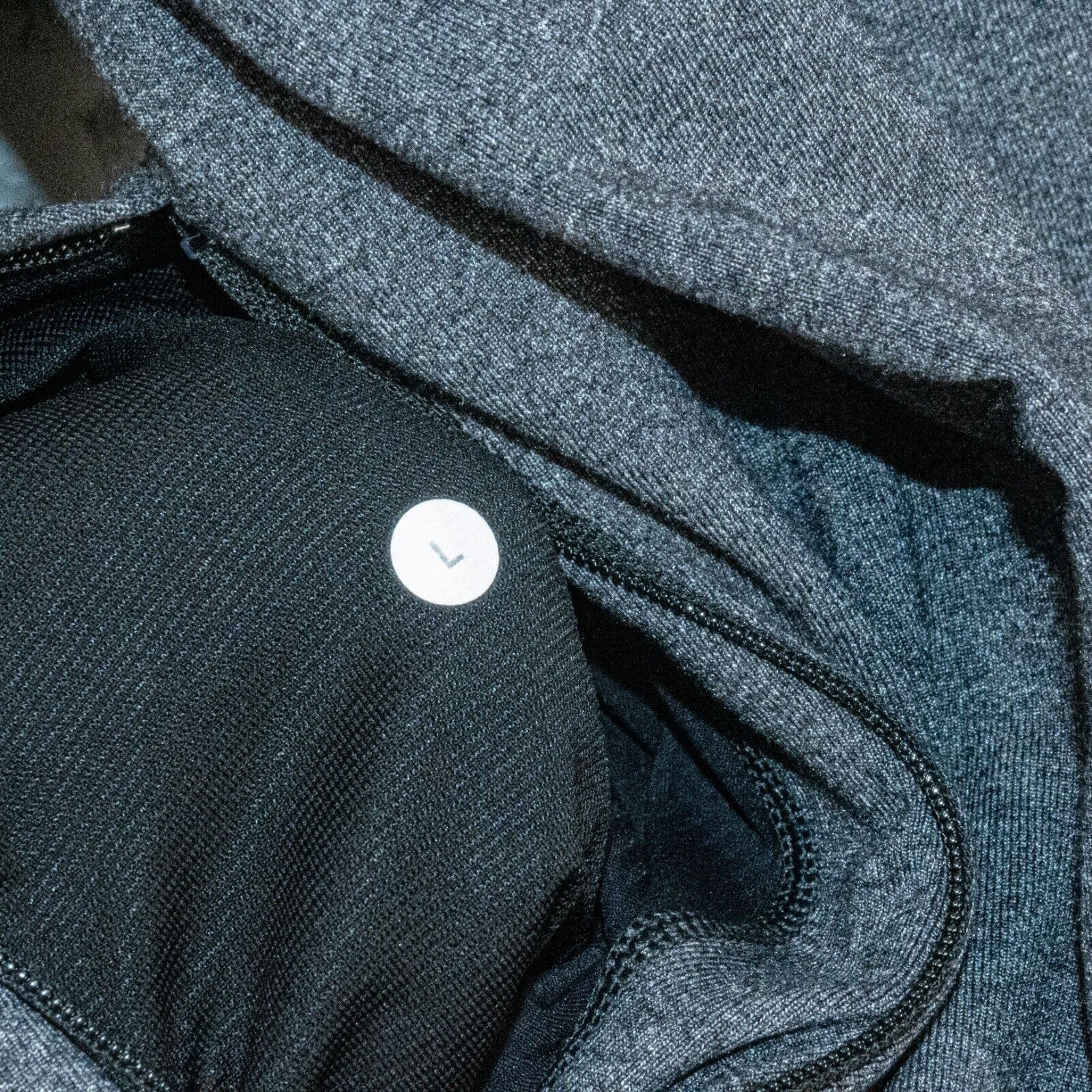 Lululemon Lululemon Full Zip Teck Jacket Multi pocket in Char Gray Size US L / EU 52-54 / 3 - 3 Thumbnail