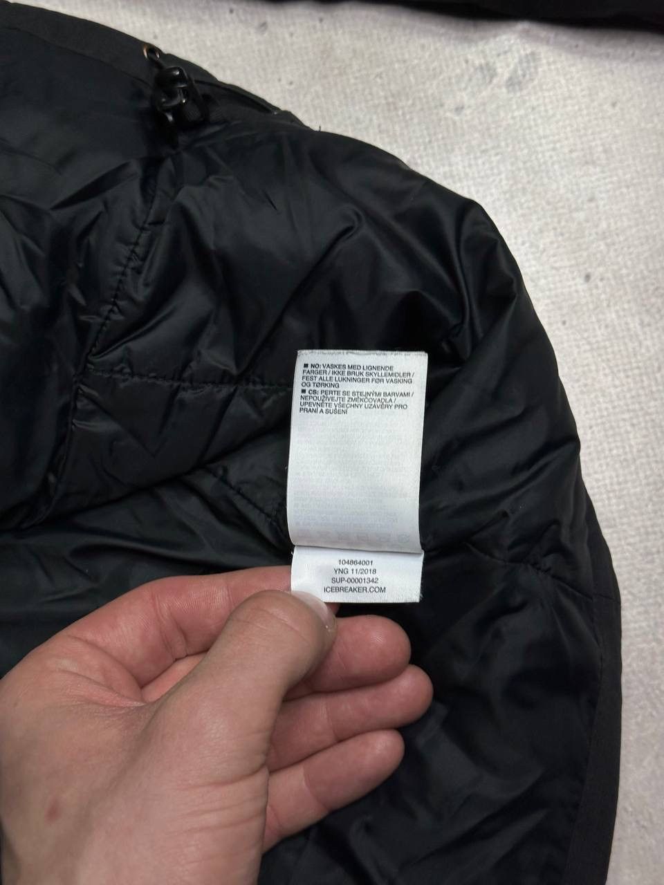 Icebreaker Icebreaker MerinoLoft Insulated Jacket Men’s Size M Black Size US M / EU 48-50 / 2 - 12 Thumbnail
