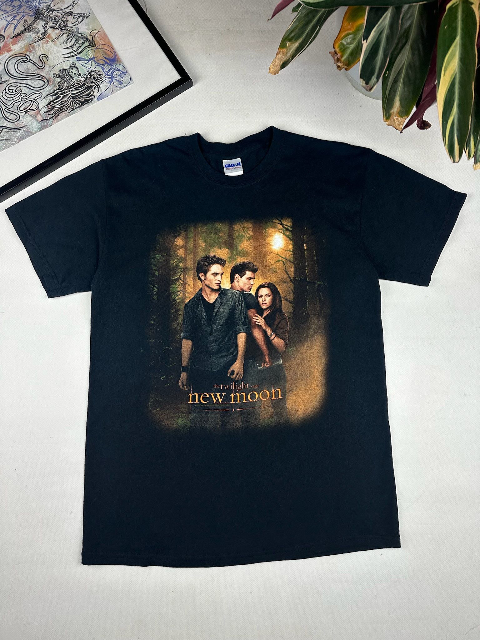 Rap Tees Vintage vampire the twilight saga - New moon t shirt Size US M / EU 48-50 / 2 - 2 Thumbnail
