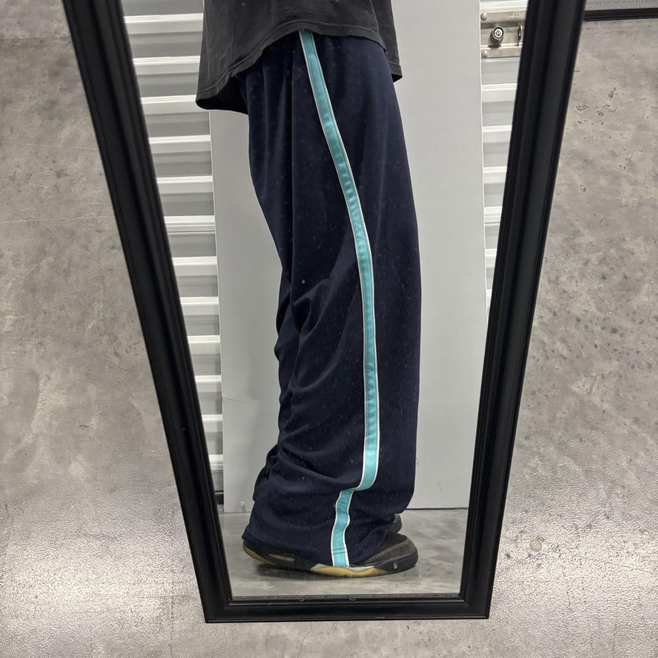 Japanese Brand × Vintage Crazy Vintage Y2K/2000s Baggy Navy Blue Striped Skater Wide Leg Track Pants! Size US 34 / EU 50 - 1 Thumbnail
