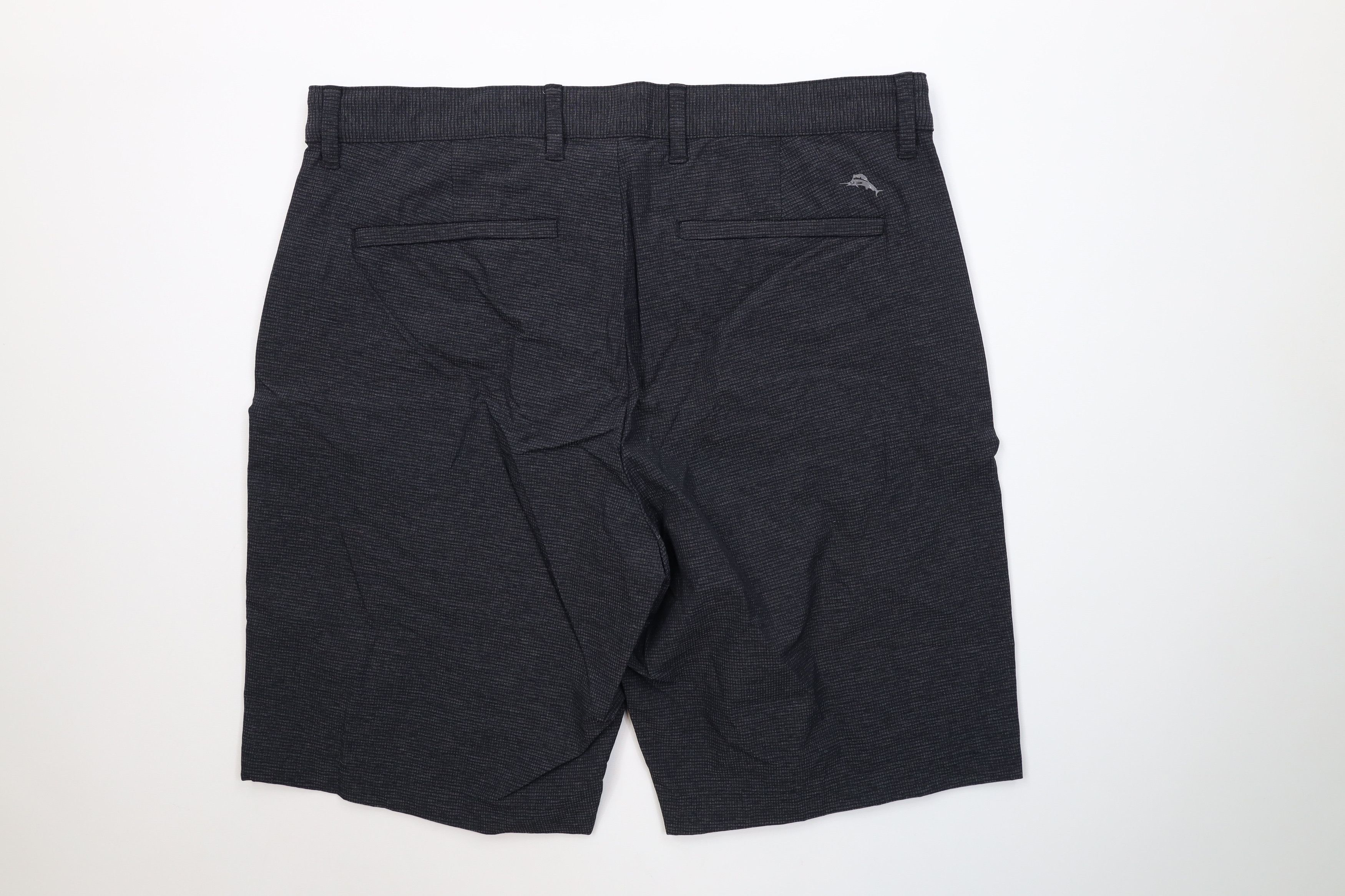 Tommy Bahama Tommy Bahama Golfing Golf Chino Shorts Charcoal Gray Plaid Size US 34 / EU 50 - 8 Thumbnail