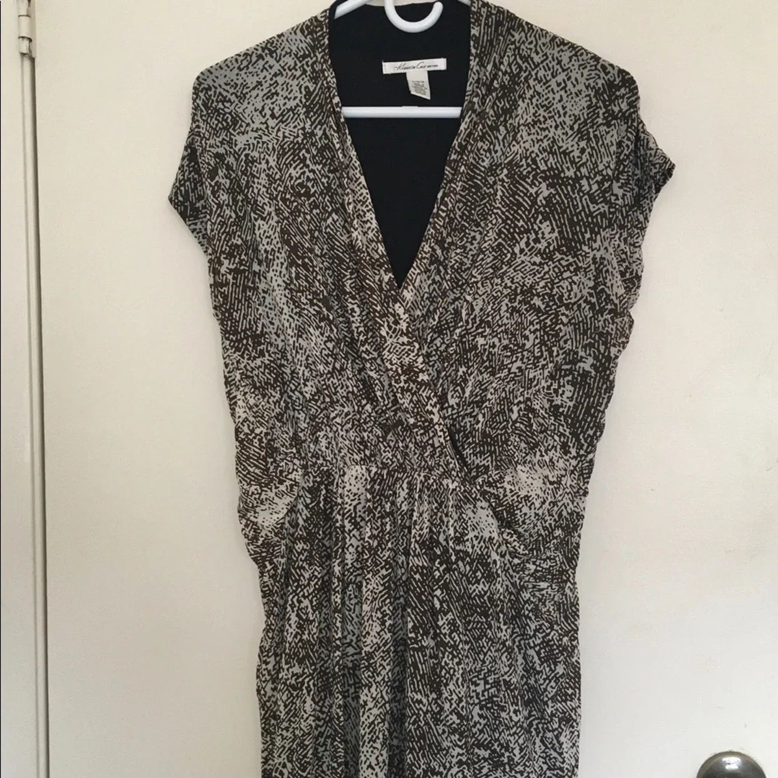 Kenneth Cole Kenneth Cole faux wrap dress, size large Size L / US 10 / IT 46 - 1 Thumbnail