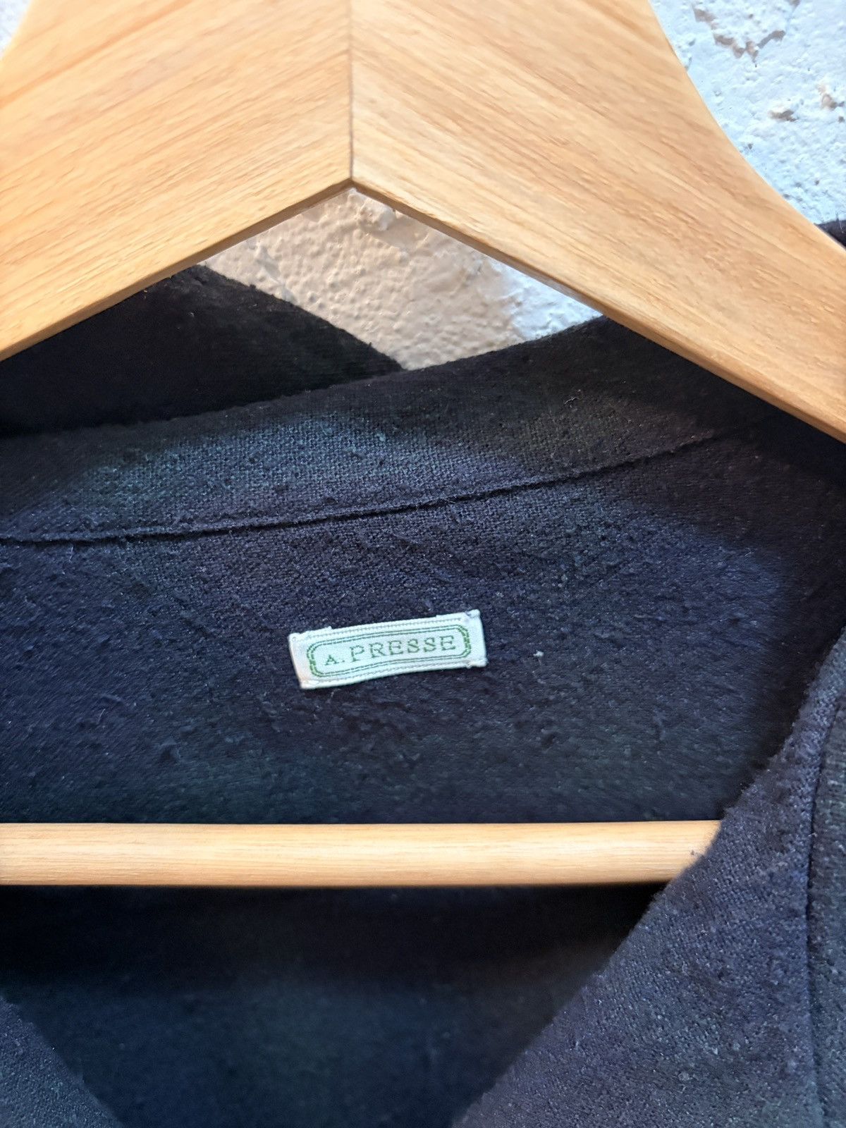 A.PRESSE Silk nep loop open collar Black watch shirt size 1 Size US S / EU 44-46 / 1 - 4 Thumbnail