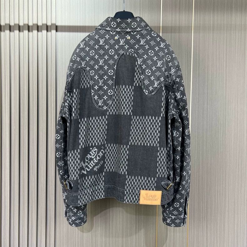 Louis Vuitton LOUIS VUITTON Black and grey print full print denim jacket Size US M / EU 48-50 / 2 - 2 Thumbnail