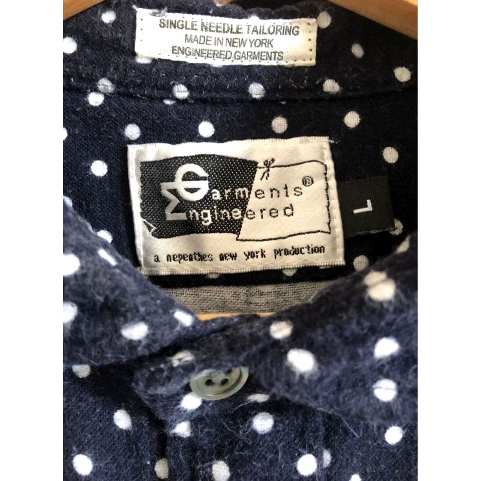 Engineered Garments Engineered Garments Navy Flannel Dot Shirt L Soft Knit Multifunctional JAPAN | Navy Dot Flannel Shirt L by Engineered Garments Size US L / EU 52-54 / 3 - 3 Thumbnail
