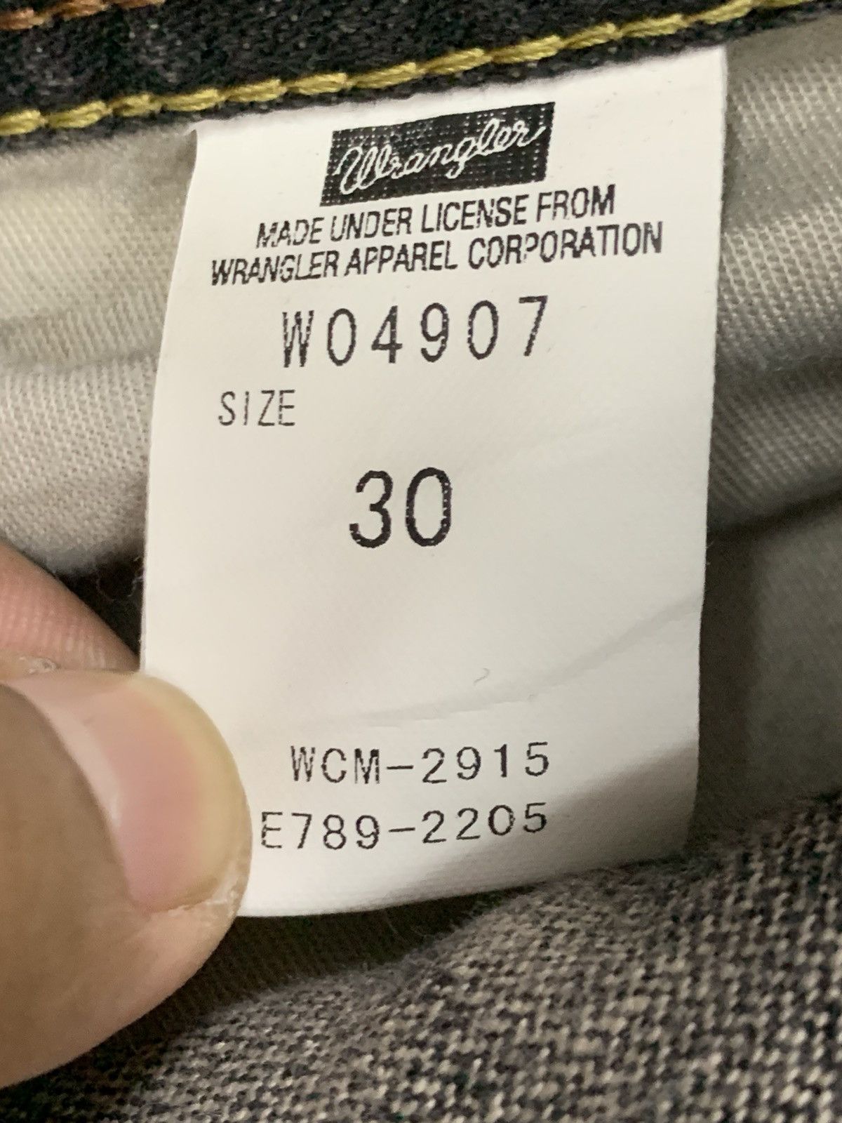 Wrangler FLARE WRANGLER FADED BLACK. Size US 30 / EU 46 - 8 Thumbnail