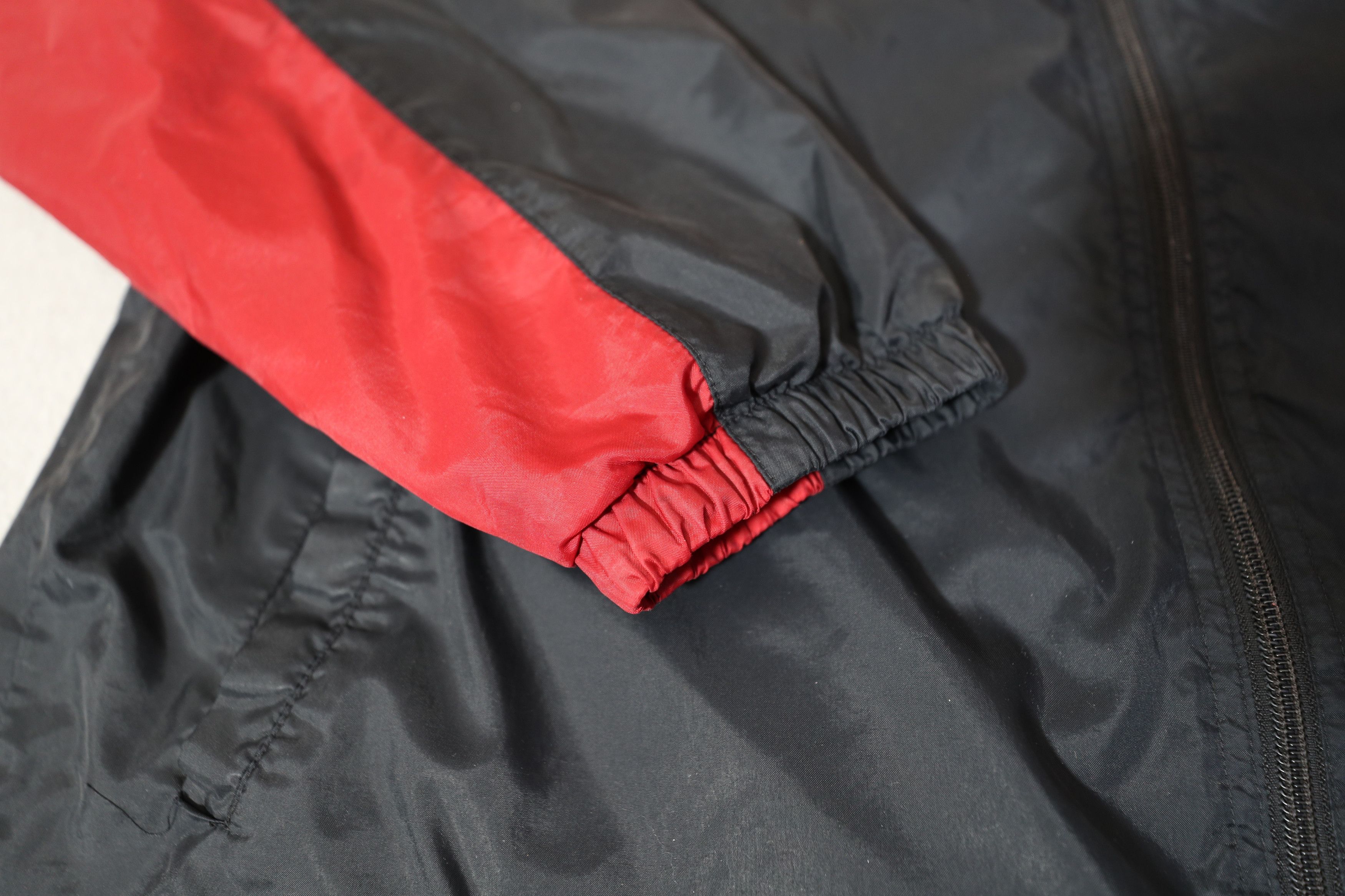 Nike Vintage Nike Y2K Zip Up Track Jacket (L) Size US XL / EU 56 / 4 - 7 Thumbnail
