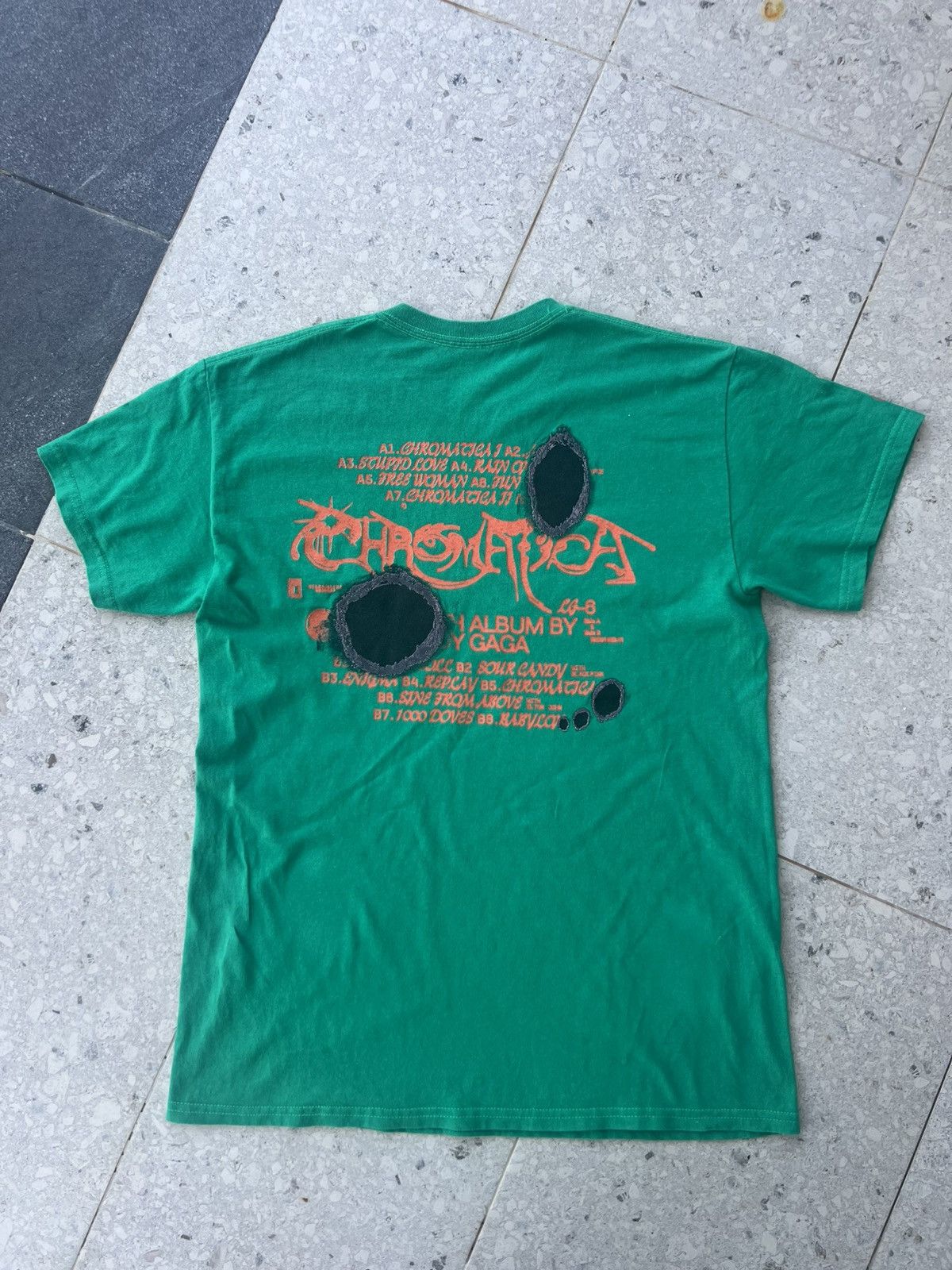 Band Tees × Vintage Vintage Lady Gaga Black Pink Chromatica t-shirt Size US M / EU 48-50 / 2 - 7 Thumbnail