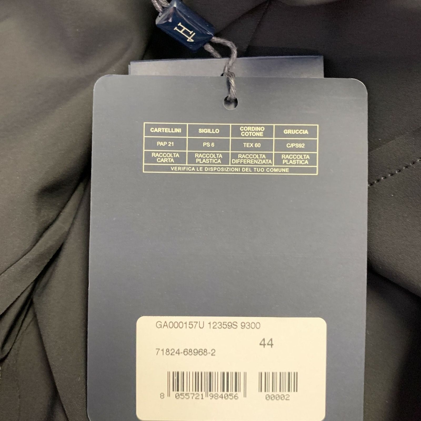 Herno HERNO Size 8 Black Nylon Blend Single breasted Jacket Size M / US 6-8 / IT 42-44 - 5 Thumbnail