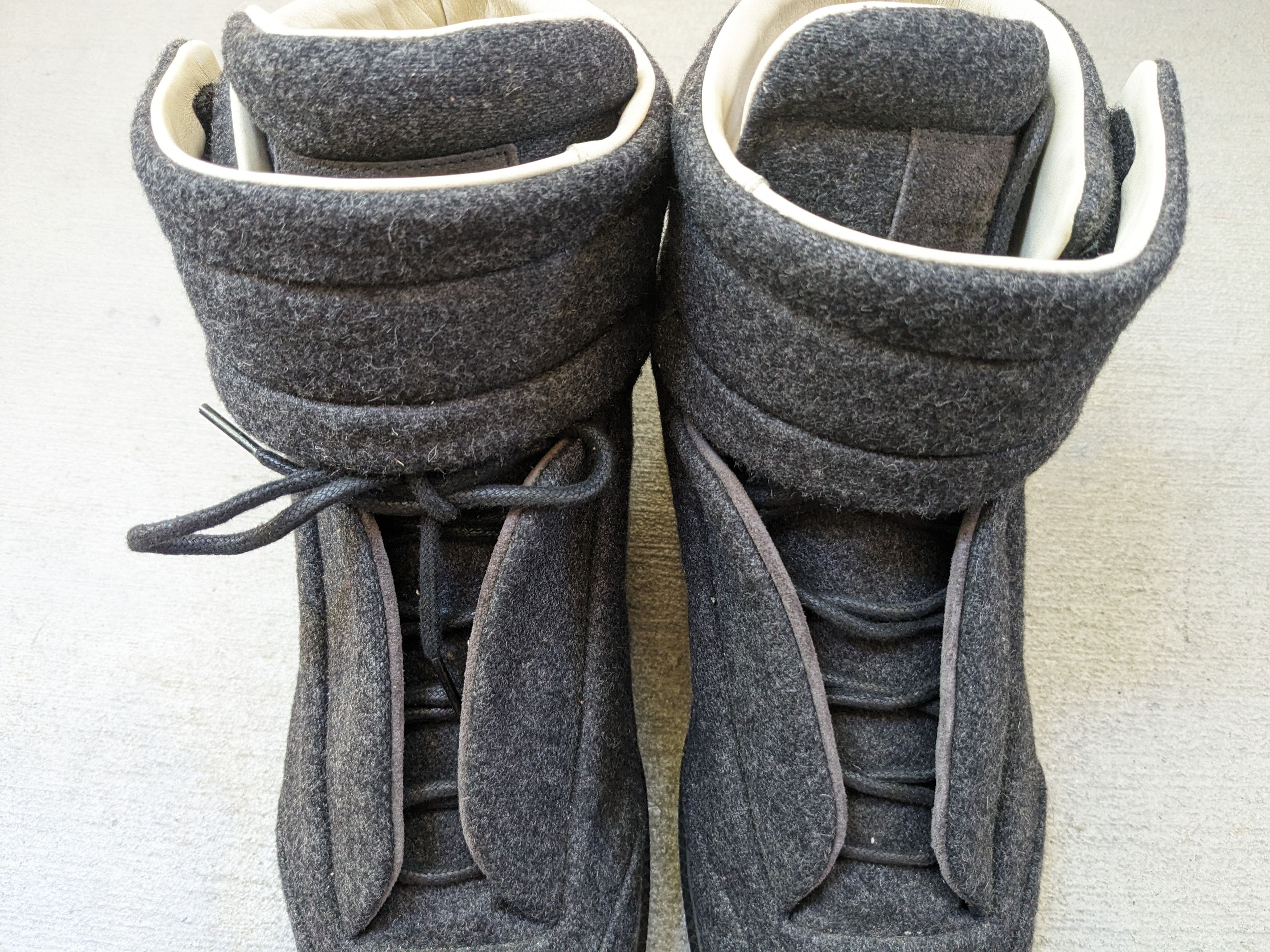 Maison Margiela Maison Margiela Future Gray Wool 10 43 Leather High Tops Size US 10 / EU 43 - 2 Thumbnail