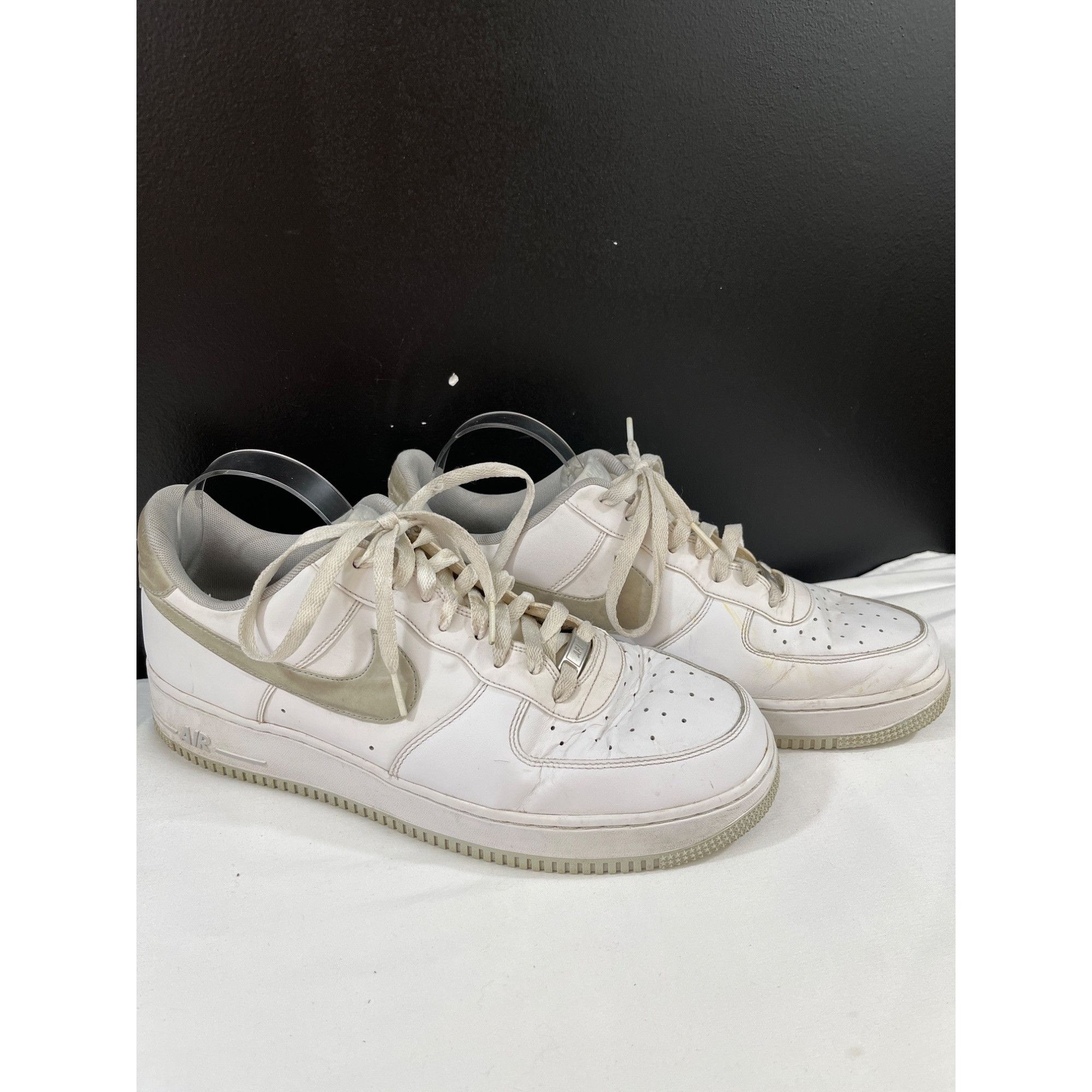 Nike Nike Air Force 1 Men's White Shoes/Sneakers Size 12.5 SKU 59 Size US 12.5 / EU 45-46 - 1 Thumbnail