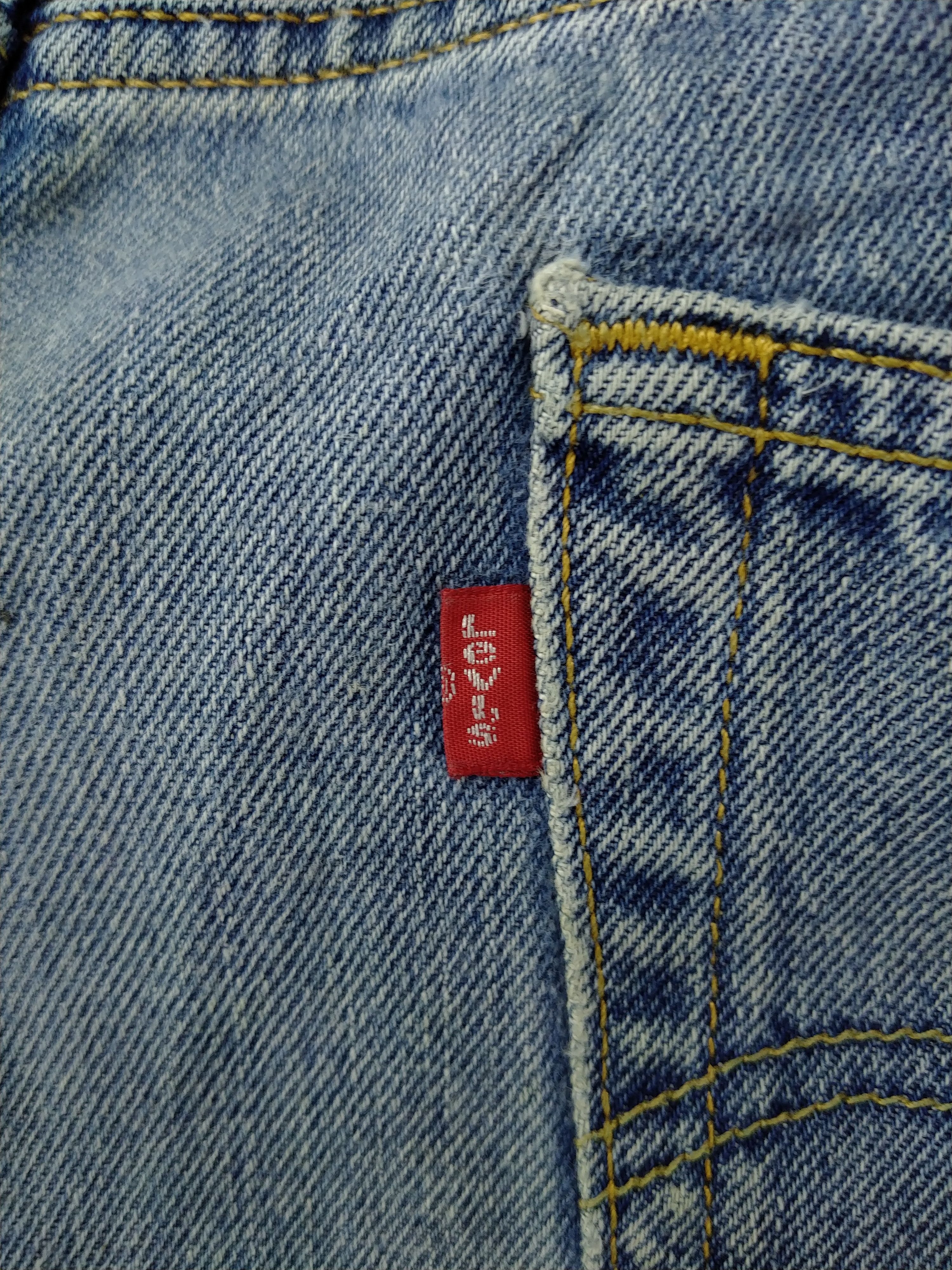Levi's Vintage Levi's 505 Regular Fit Denim 34 x 32 -JN498 Size US 34 / EU 50 - 11 Thumbnail