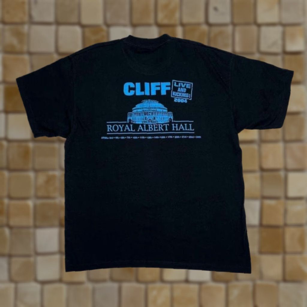 Fruit Of The Loom Vintage Cliff Richard Live And Kicking Tour T-Shirt XL Black Men Short Sleeve Cotton Graphic Print Front Back Logo 2004 Pop Rock Band Gift Shirt Size US XL / EU 56 / 4 - 1 Thumbnail