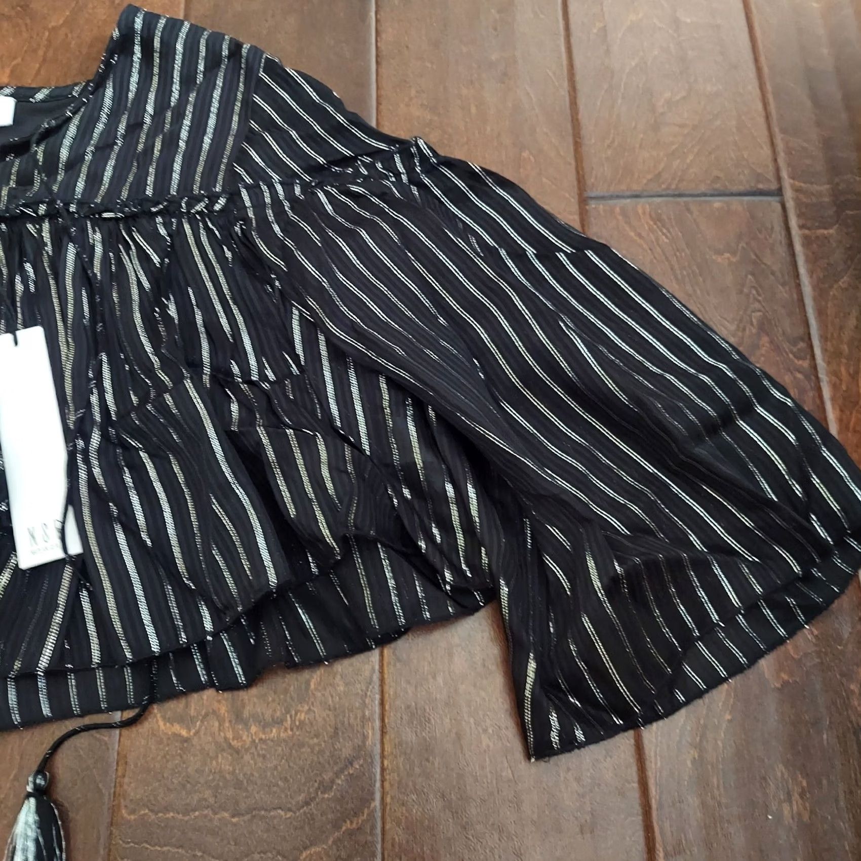 Vintage NSR Women's Black/White Stripe Blouse W/ Tassel - Size M - NWT Size M / US 6-8 / IT 42-44 - 7 Thumbnail