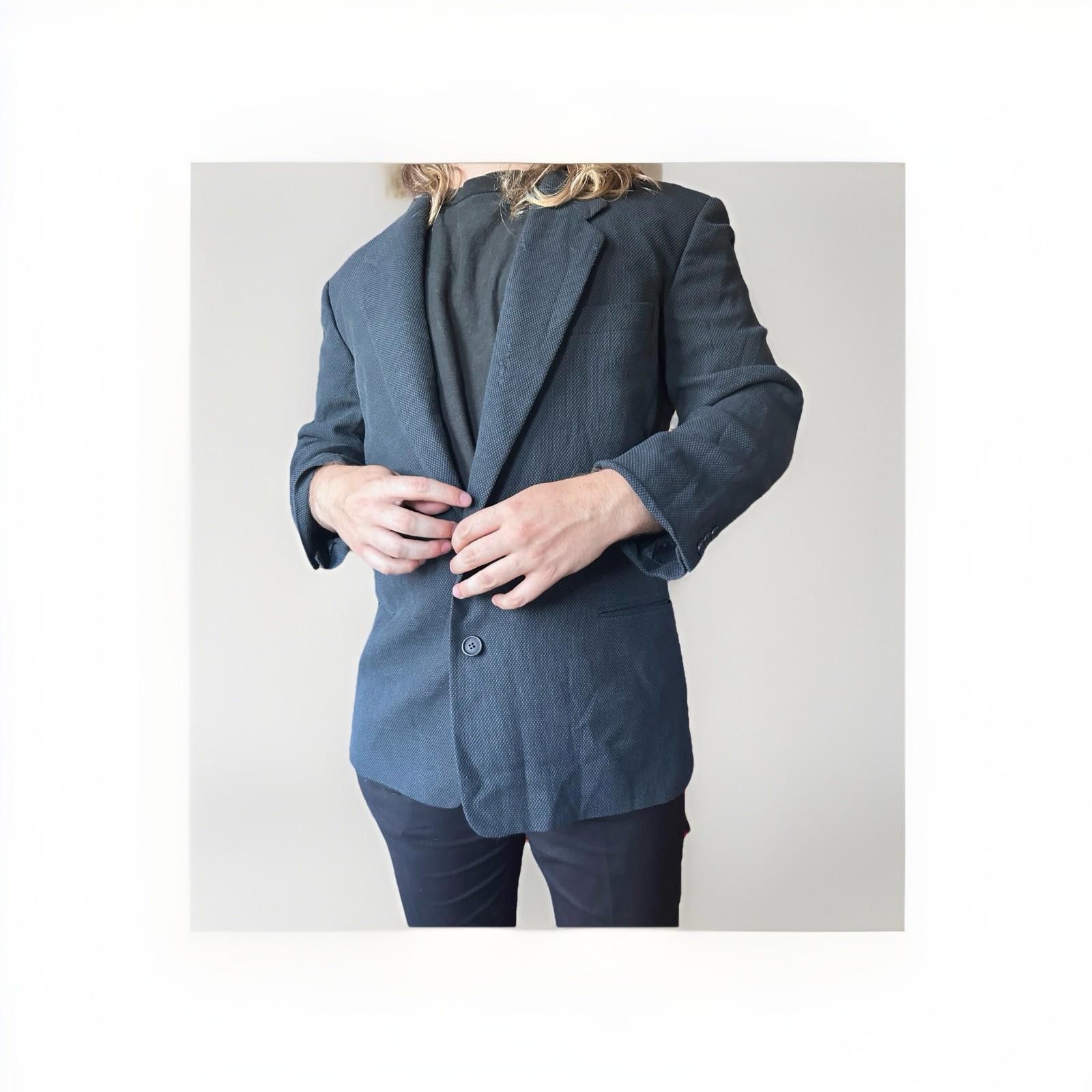 Giorgio Armani Giorgio Armani Le Collezioni Saks 5th 42RL blazer Italy Size 42R - 1 Thumbnail