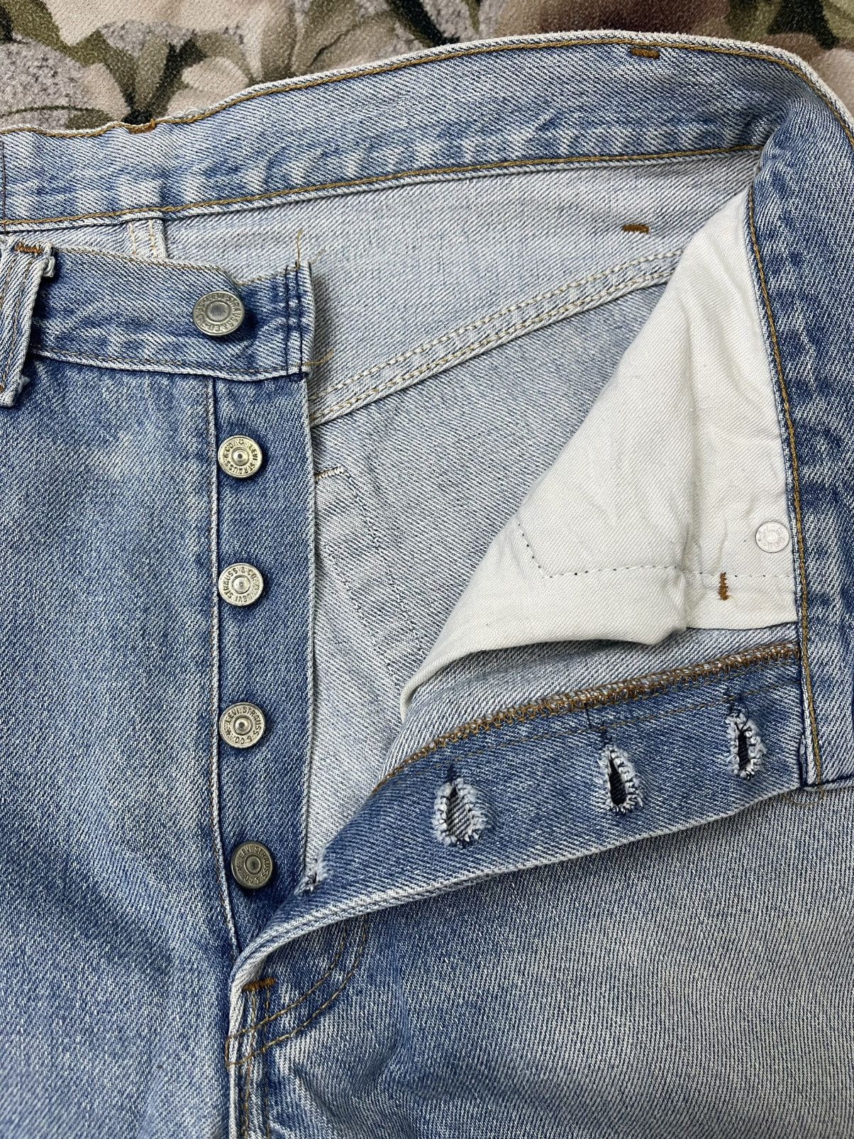 Levi's Vintage Levi’s 501 Straight Cut USA Size US 33 - 14 Thumbnail