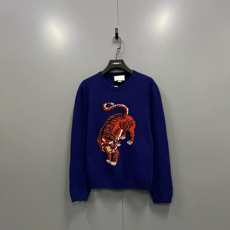 GucciTiger-printed knitwear 2503-Nextarrow
