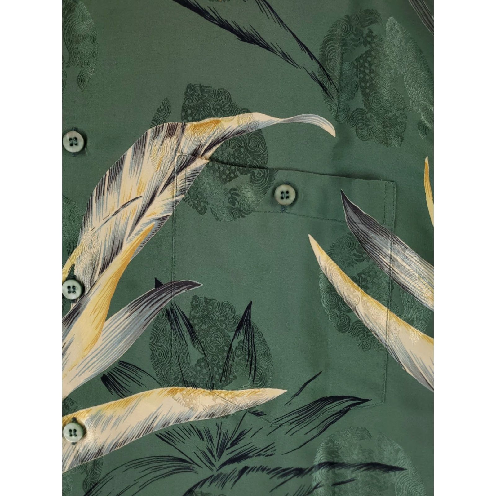 Tori Richard Tori Richard Shirt Hawaiian 100% Silk Palm Fronds Green Mens Medium Green Mens Short Sleeve Size US M / EU 48-50 / 2 - 2 Thumbnail
