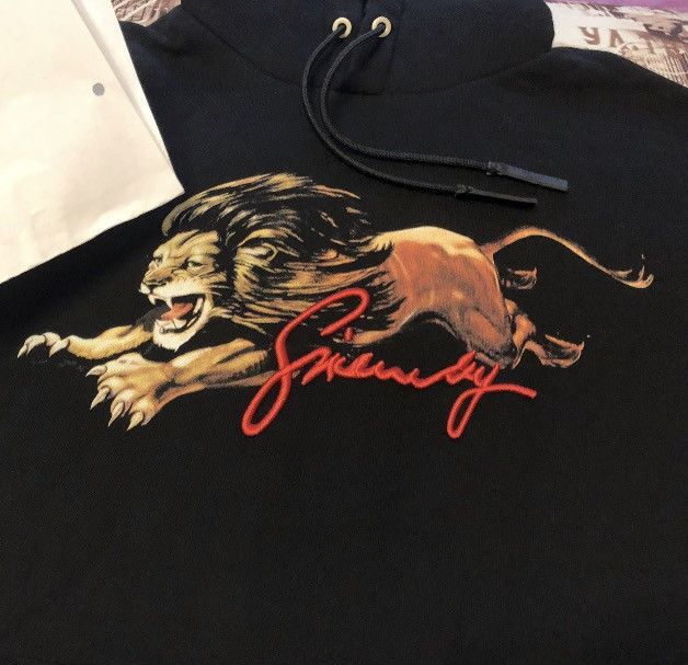 Givenchy leo 2024 print hoodie