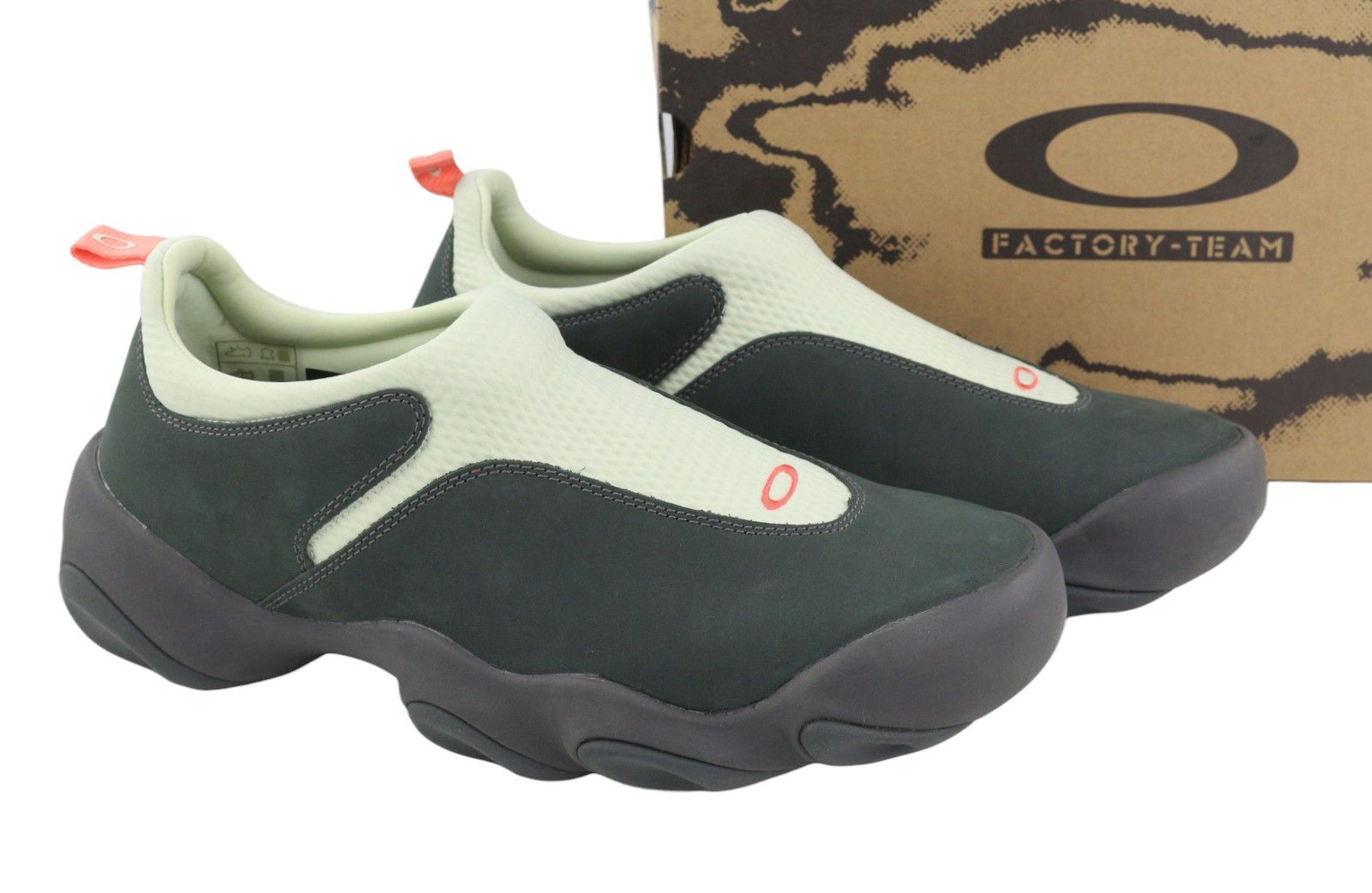 Oakley FACTORY TEAM FLESH EU47 Meadow/Scarab Limited Edition 87948 Size US 14 / EU 47 - 1 Thumbnail