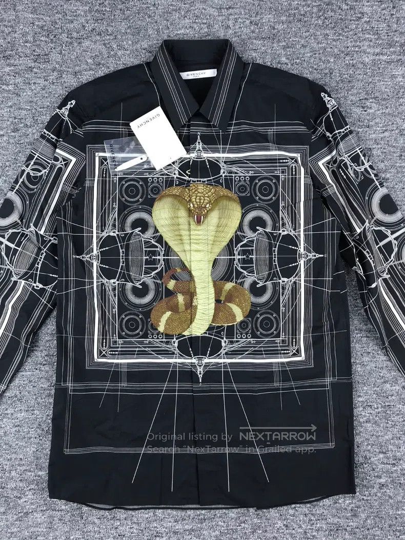 Givenchy Givenchy Size39 Cobra Shirt / Shirt Size US M / EU 48-50 / 2 - 3 Thumbnail