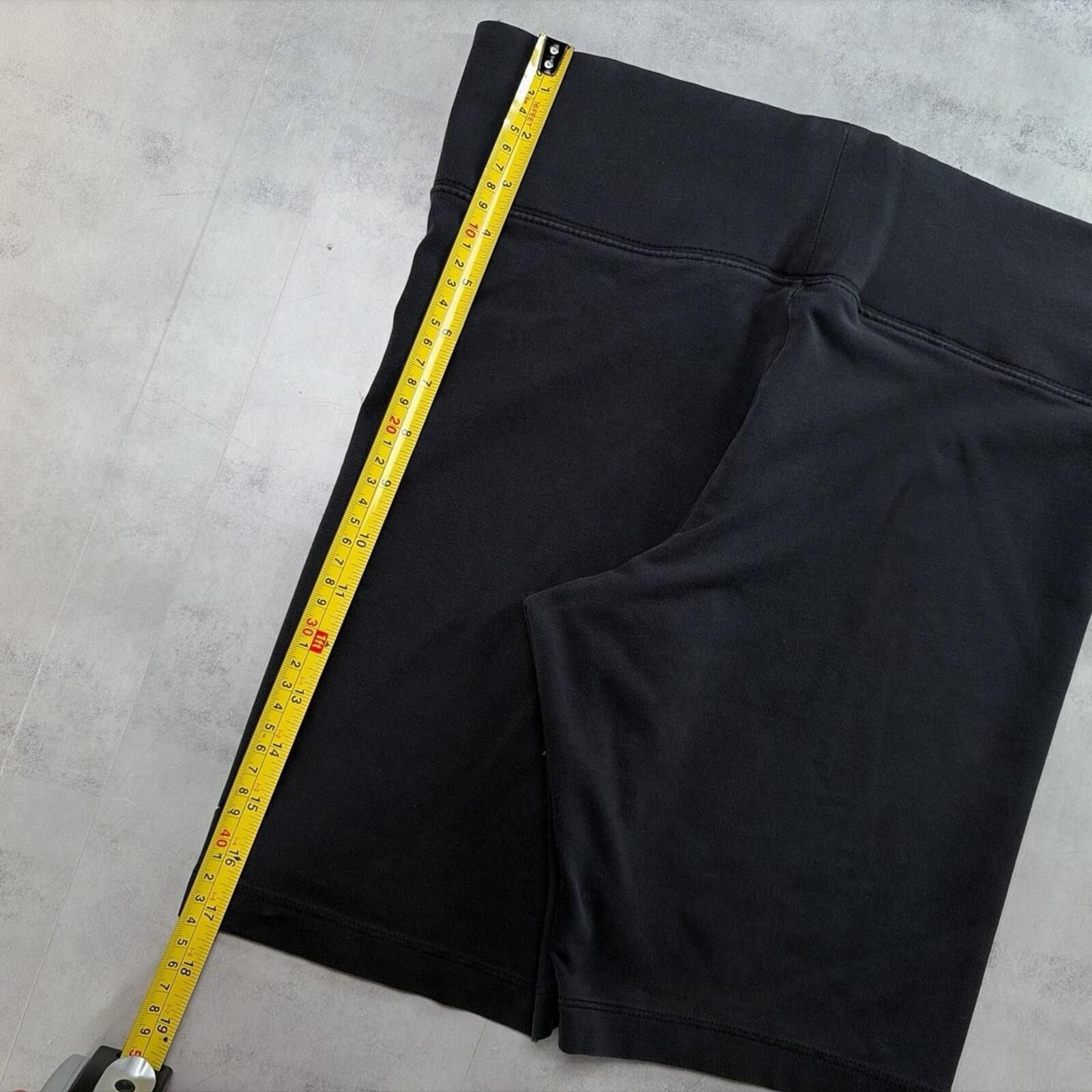 Nike Y2K Black Nike Swoosh Dri Fit Biker Shorts Size US 34 / EU 50 - 7 Thumbnail