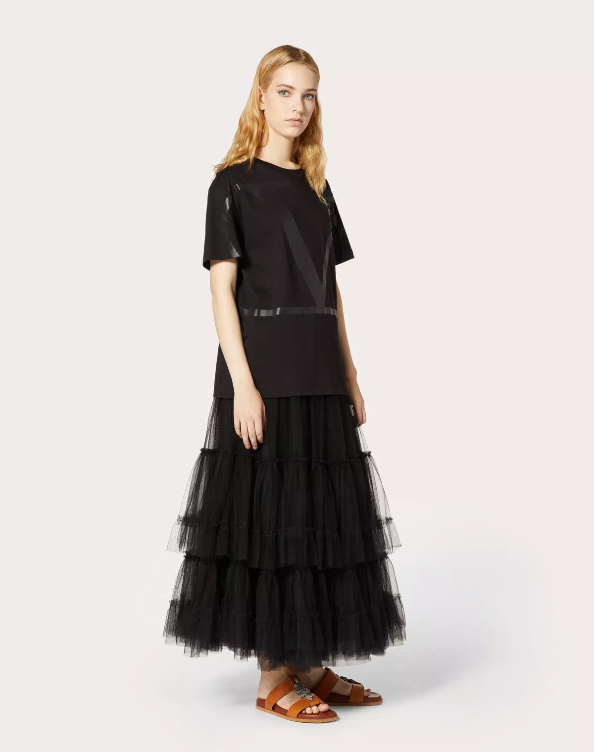 Valentino o1s1wg110625 Short Sleeve T-Shirt in Black Size S / US 4 / IT 40 - 2 Thumbnail