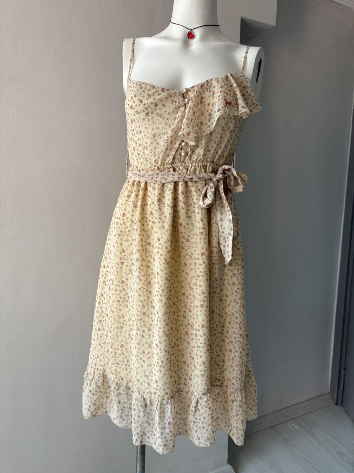 Vintage Guess dress Size M / US 6-8 / IT 42-44 - 8 Thumbnail