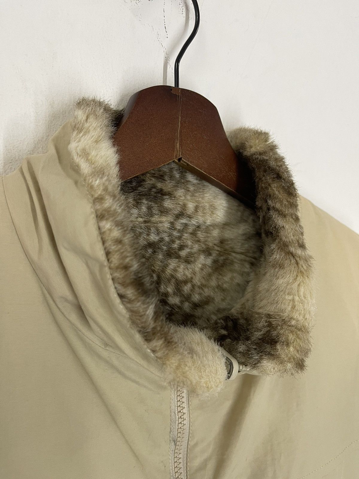Japanese Brand VINTAGE CHINA RACOON FUR JACKET REVERSIBLE Size US M / EU 48-50 / 2 - 8 Thumbnail
