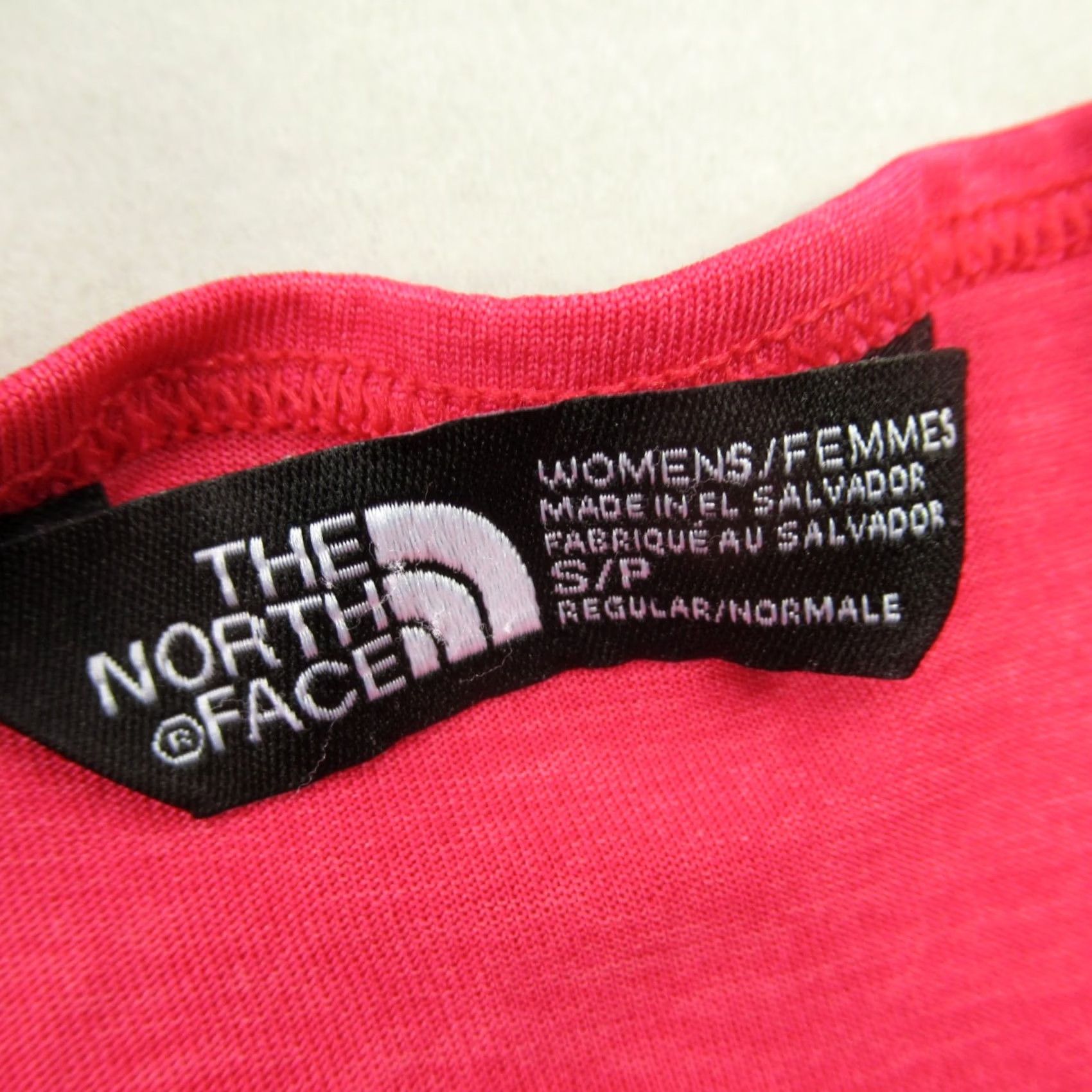The North Face The North Face Tank Top Womens Small Sleeveless Lightweight Red Crew Neck Size S / US 4 / IT 40 - 3 Thumbnail