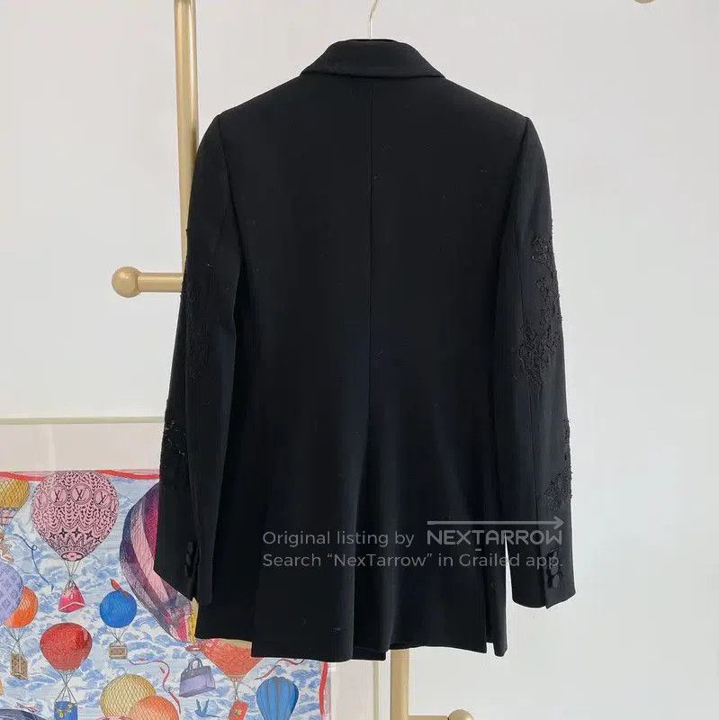 Valentino Valentino Black Double-Breasted Jacket for Women . Size S / US 4 / IT 40 - 1 Thumbnail