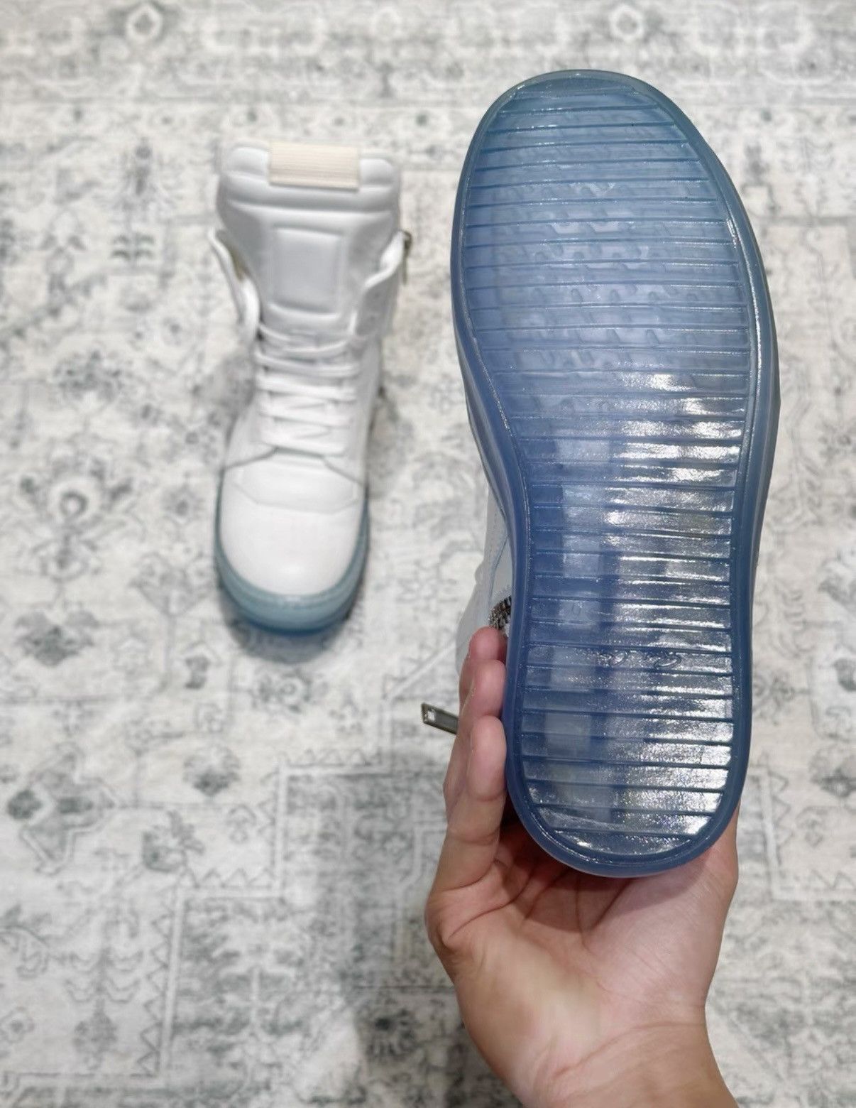 Rick Owens Rick Owens Geobasket white leather with translucent sole Size US 7 / IT 37 - 9 Thumbnail