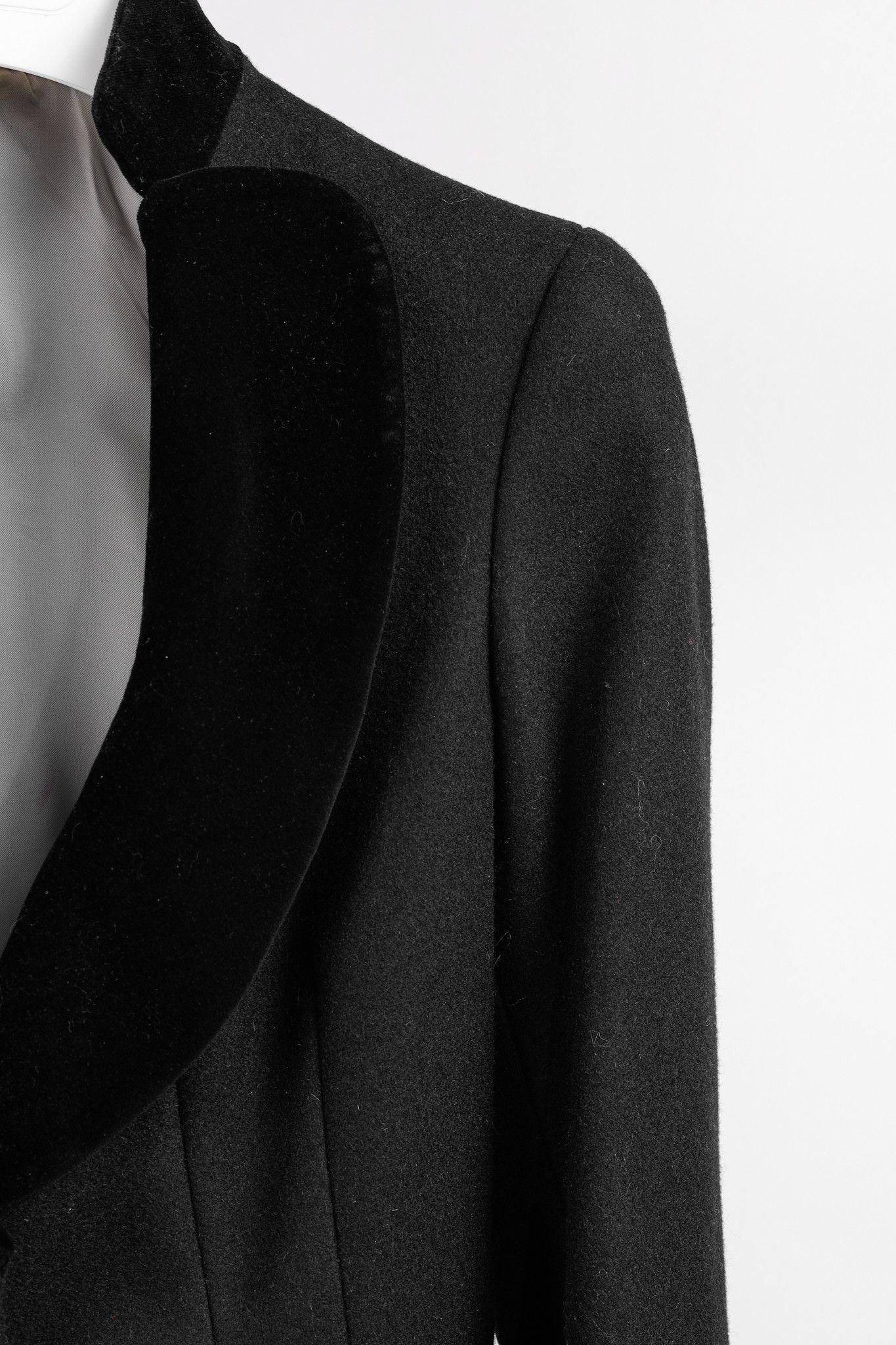 Alexander McQueen Alexander McQueen PF/12 Wool & Cashmere Velvet Peplum Blazer Size M / US 6-8 / IT 42-44 - 6 Thumbnail