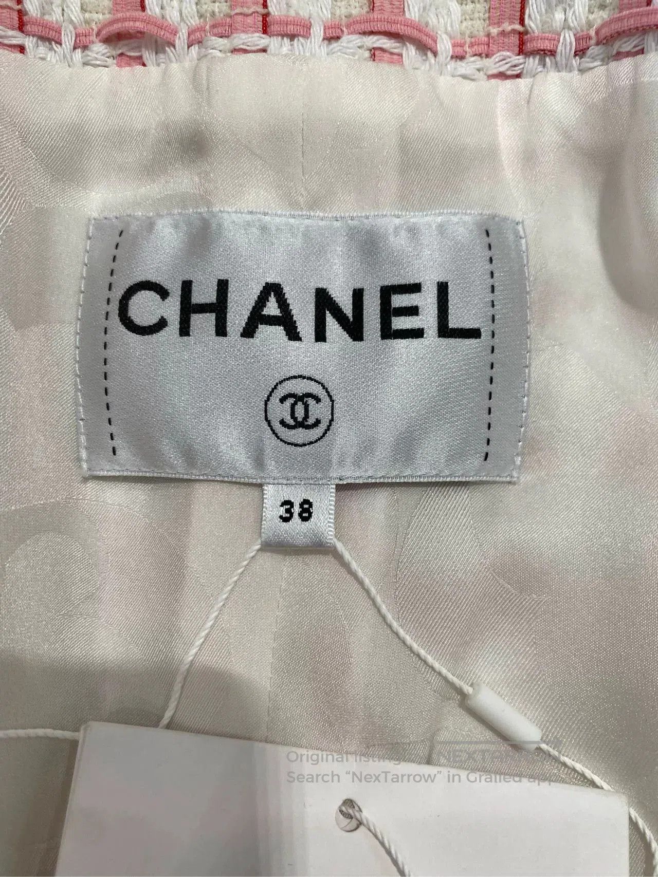Chanel Chanel 2022 Pink Oversized Jacket FR38. Size US S / EU 44-46 / 1 - 4 Thumbnail