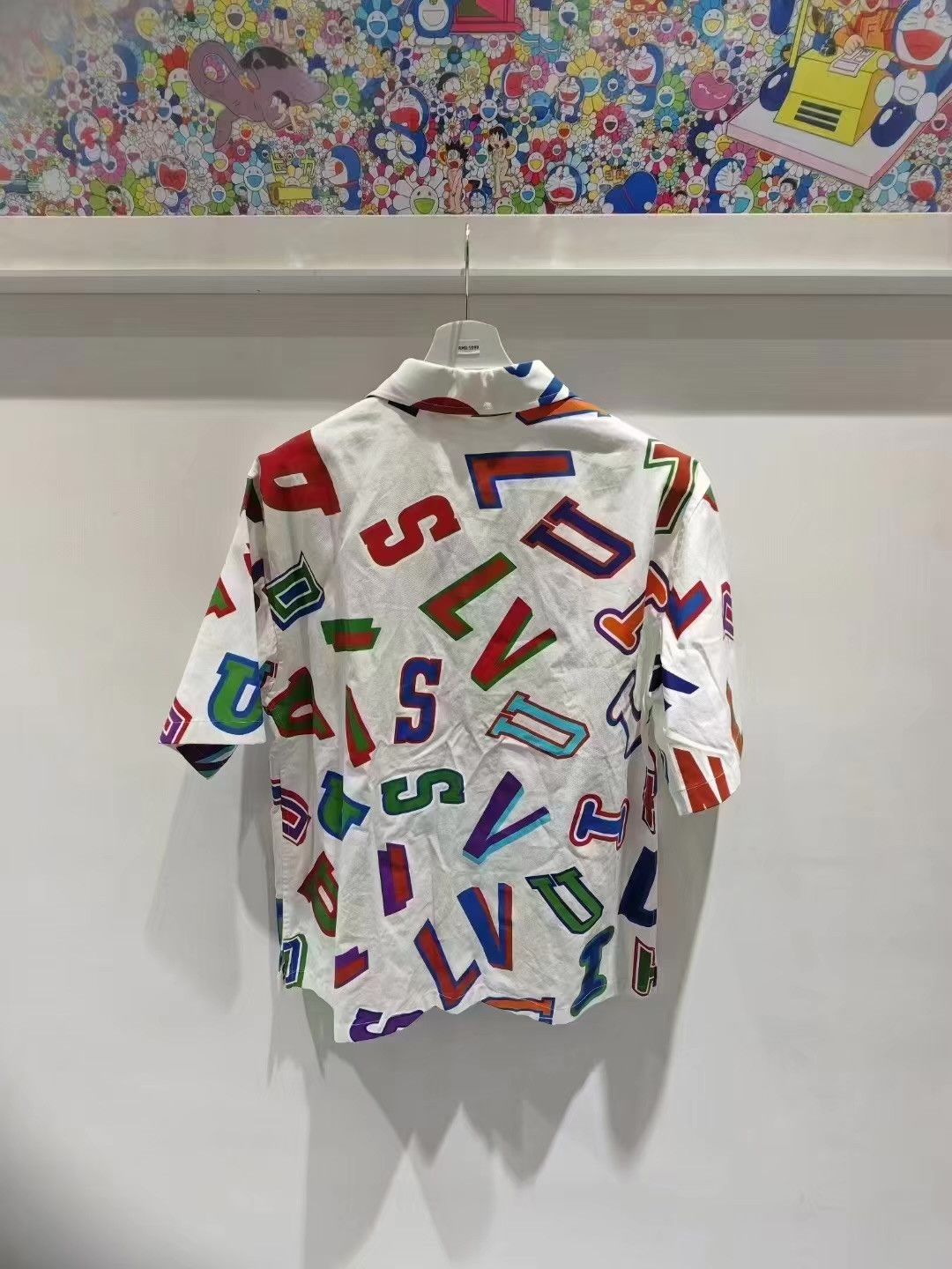 Louis Vuitton LV x NBA Printed Logo Short Sleeve Shirt Q15 Size US L / EU 52-54 / 3 - 2 Thumbnail